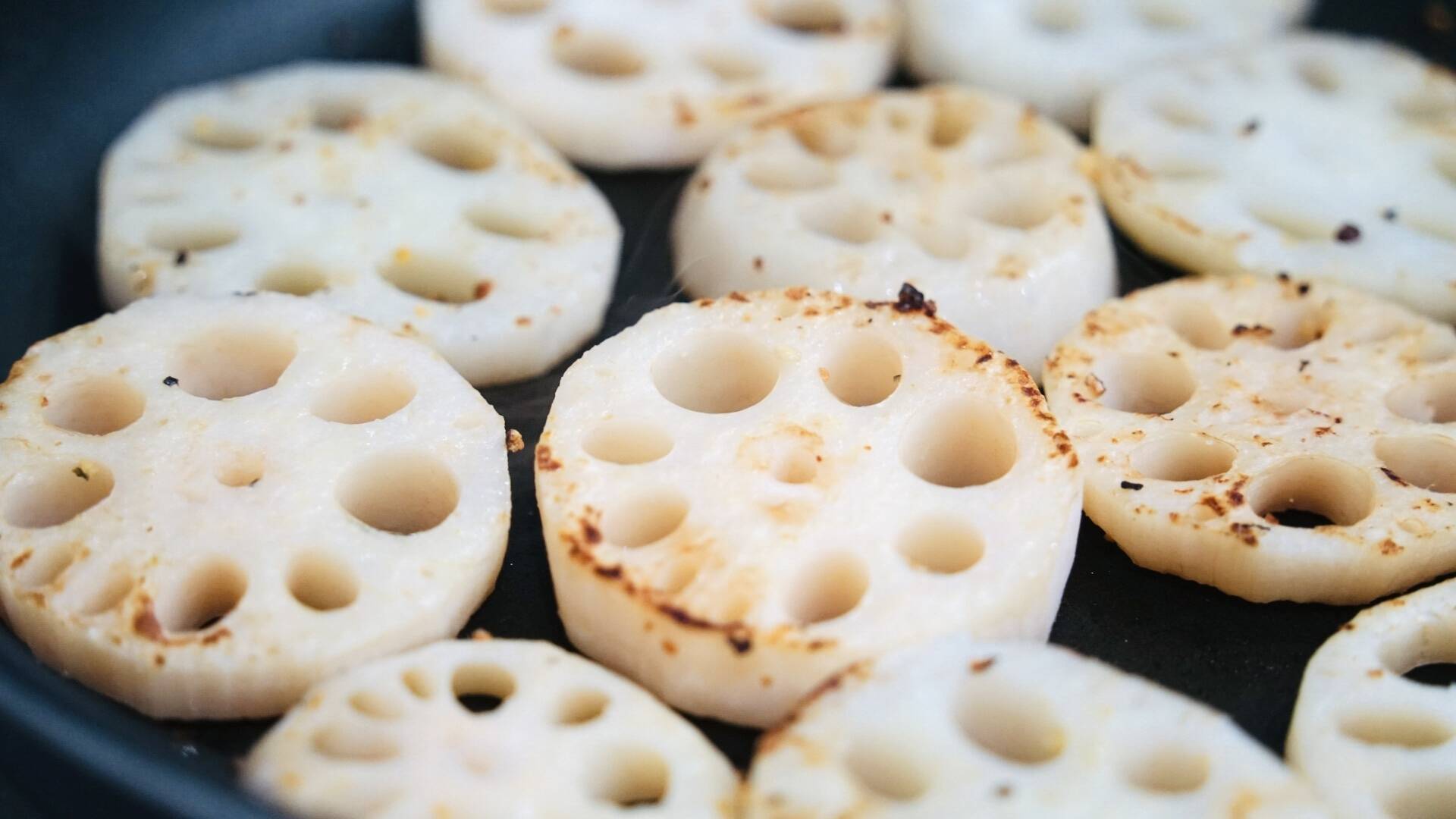 今が旬のれんこん】産地白石町のホクホクもちもち蓮根1kg (500g×2袋