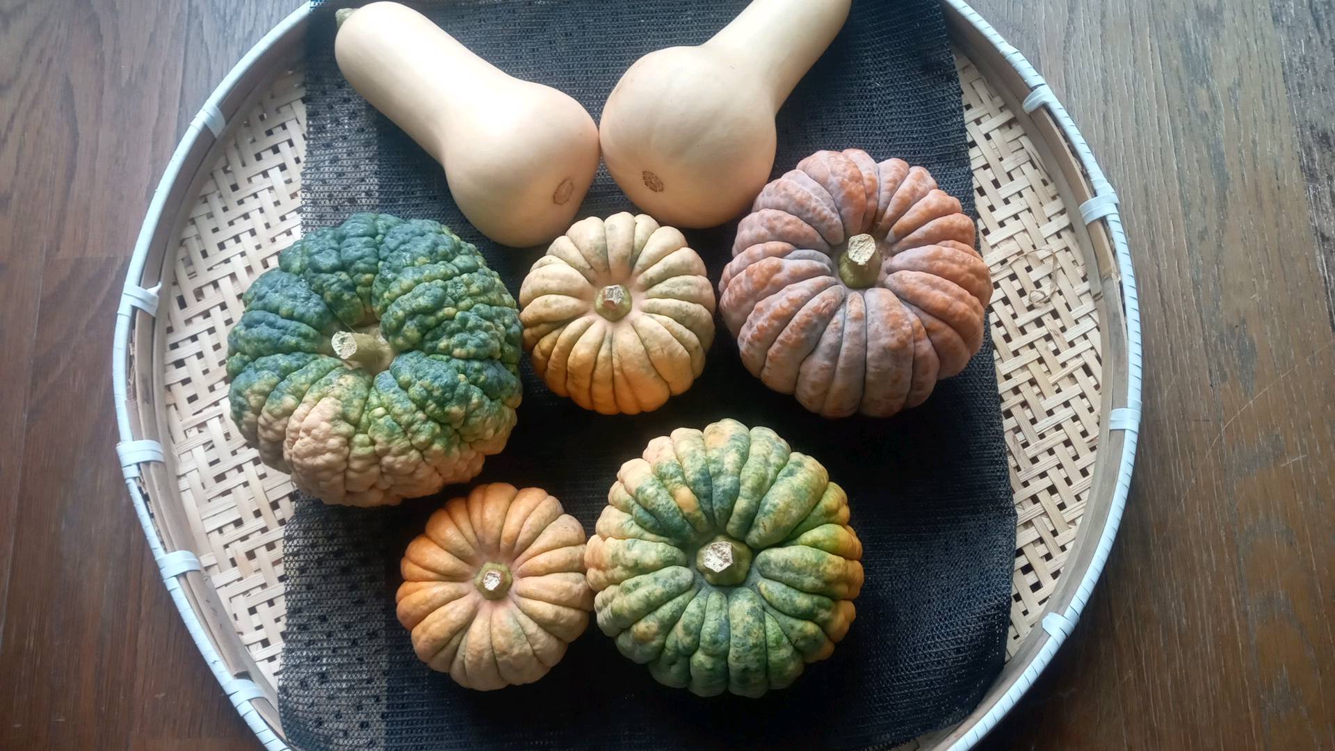 日本カボチャメインの野菜セット 福岡県産のさつまいも 食べチョク 産地直送 産直 お取り寄せ通販 農家 漁師から旬の食材を直送