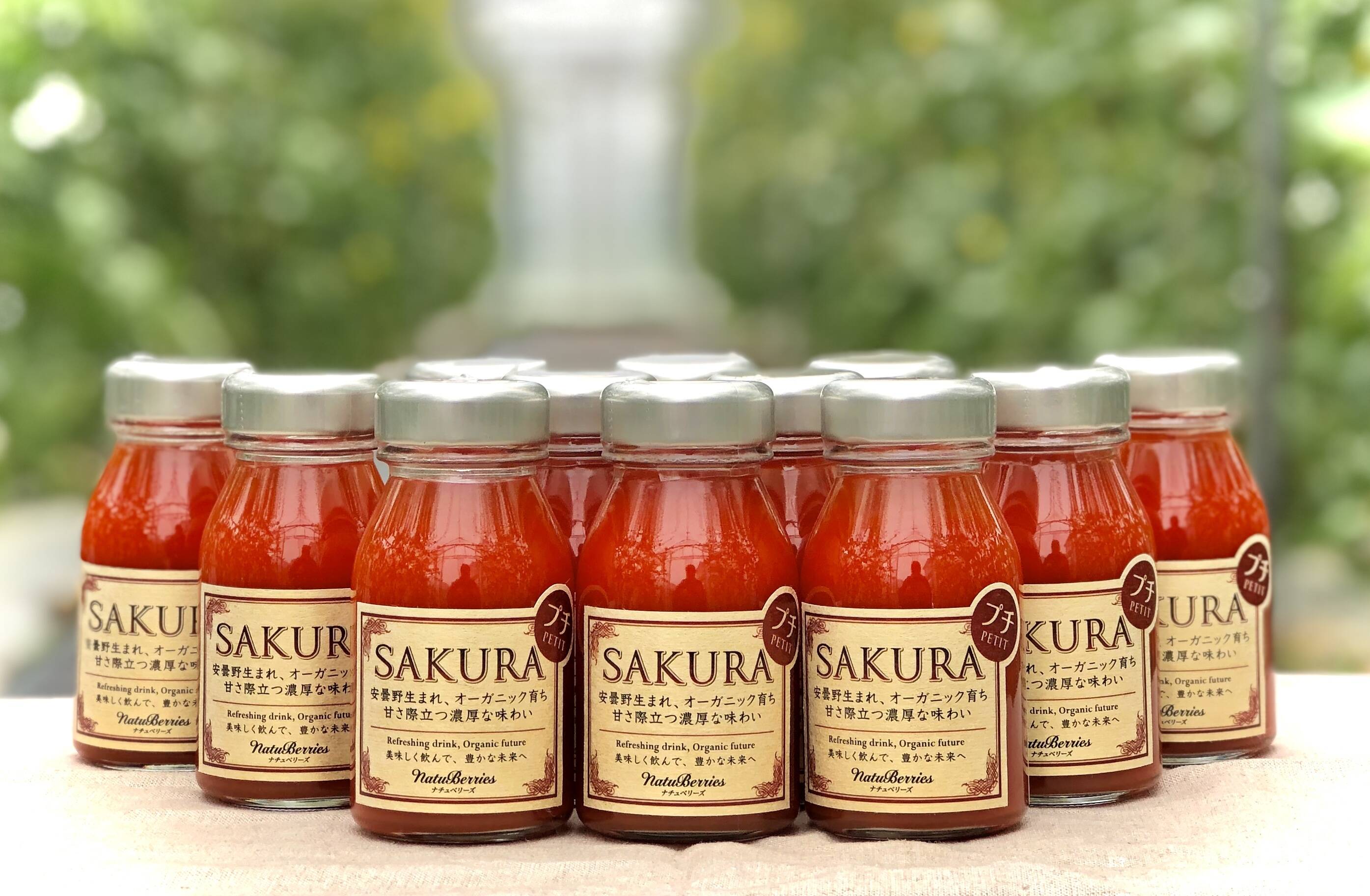 人気商品》✨フルーツのような濃厚な旨さ！ プレミアムトマトジュース