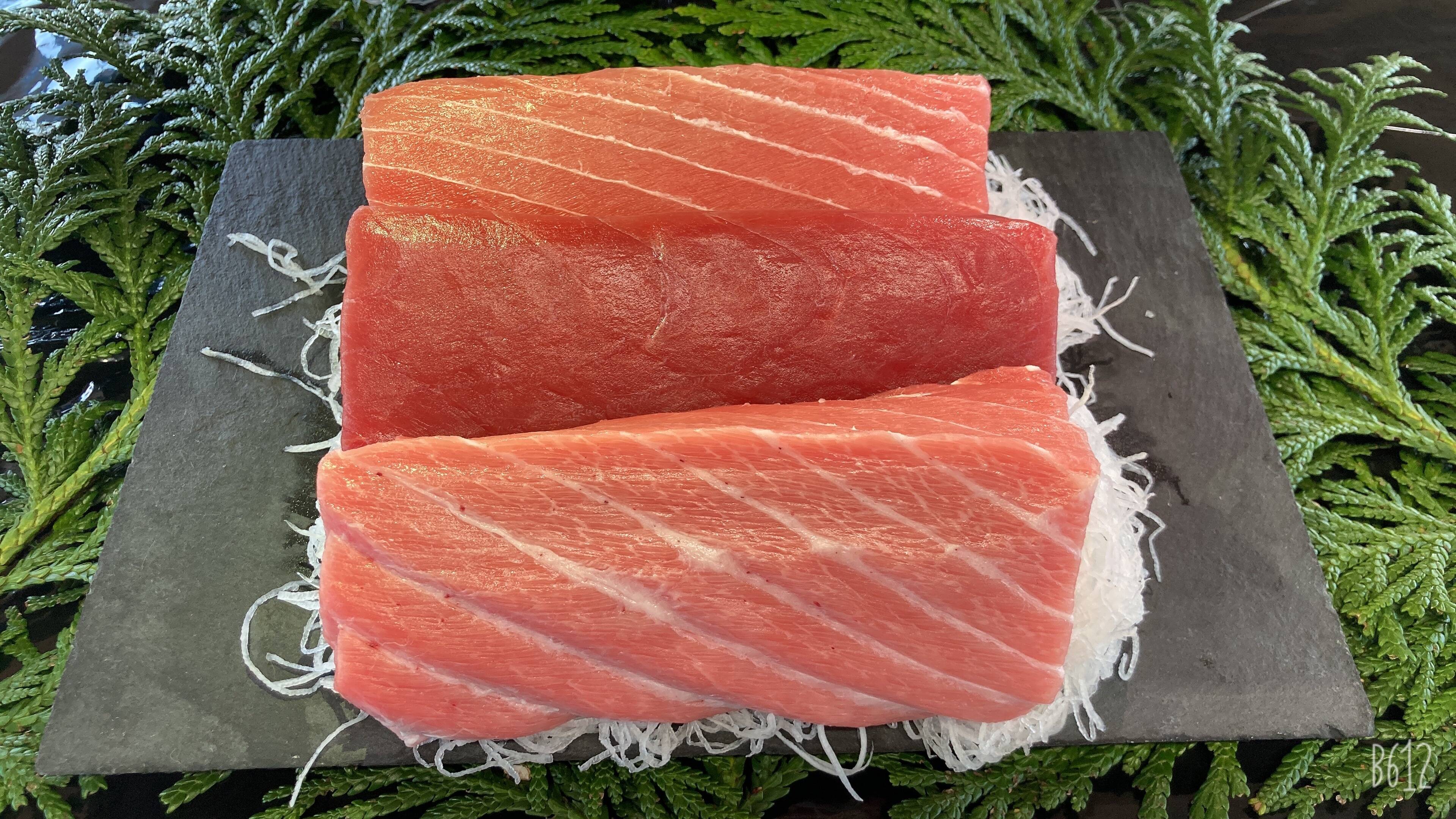 まぐろ食べたい。さん専用ページ 大間まぐろ 食べ比べセット：青森県産のマグロ｜食べチョク｜産地直送