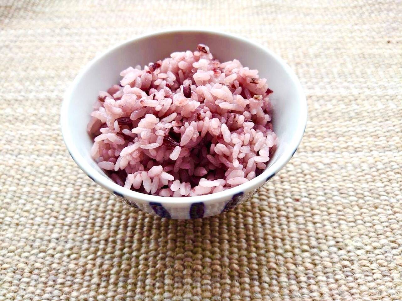 薬膳を食べられる 古代紫米300g ×2 無肥料、農薬不使用栽培：長野県産