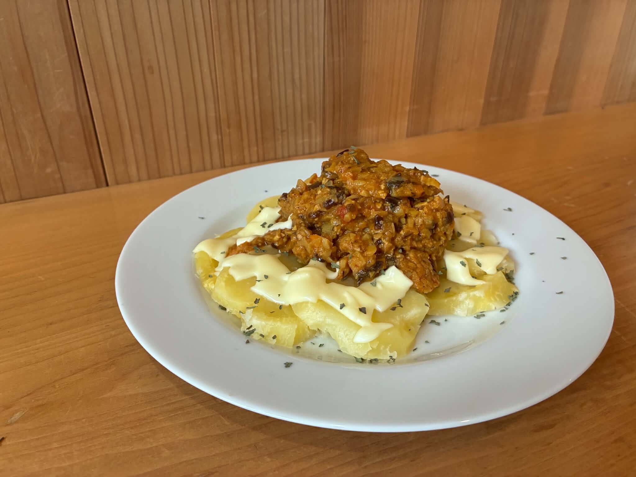 メール便】寒い季節にじんわり温まる 旨みが染みわたるキーマカレー3