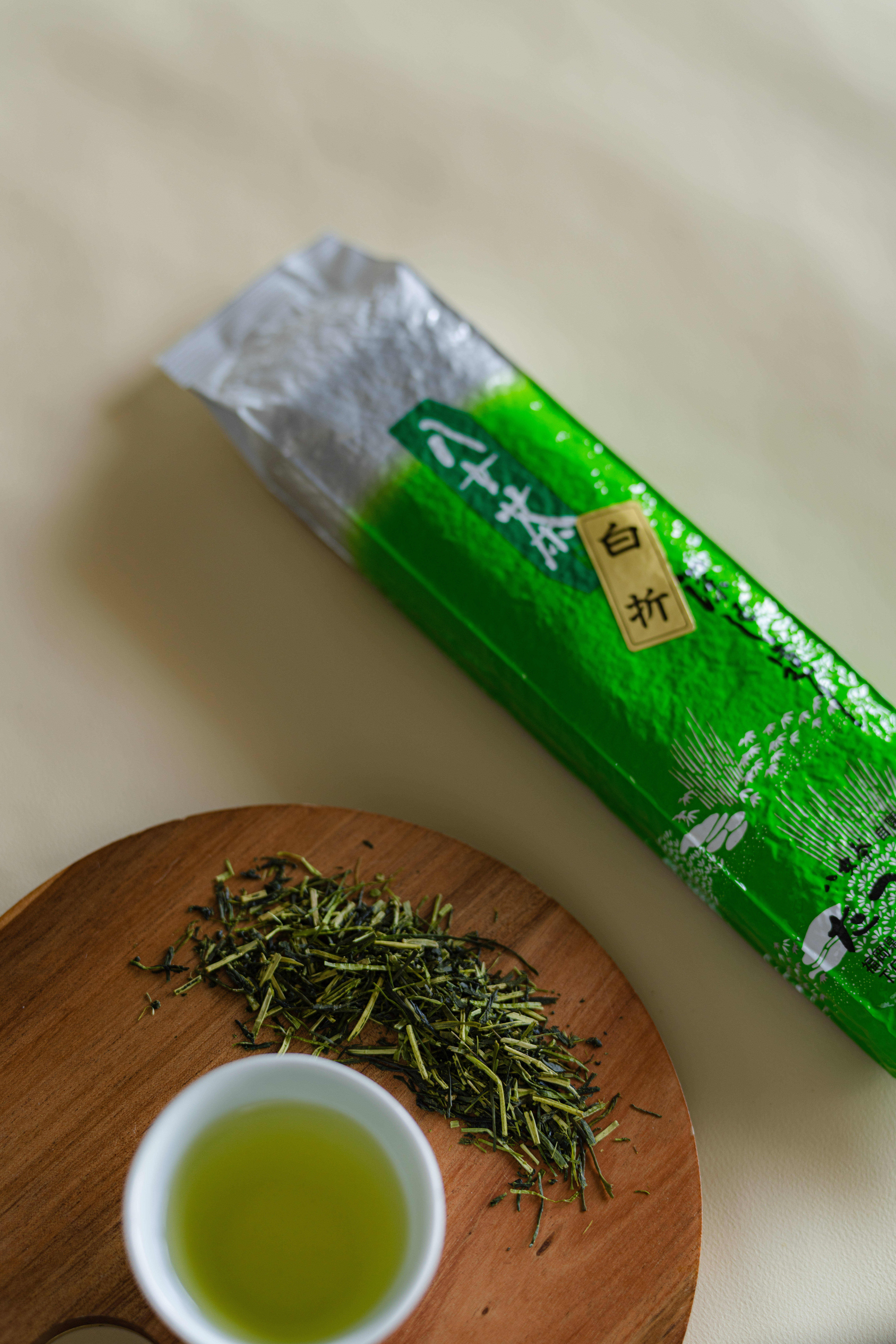 農家直送｜八女茶 白折300g｜まずはこの一杯から：福岡県産の加工品