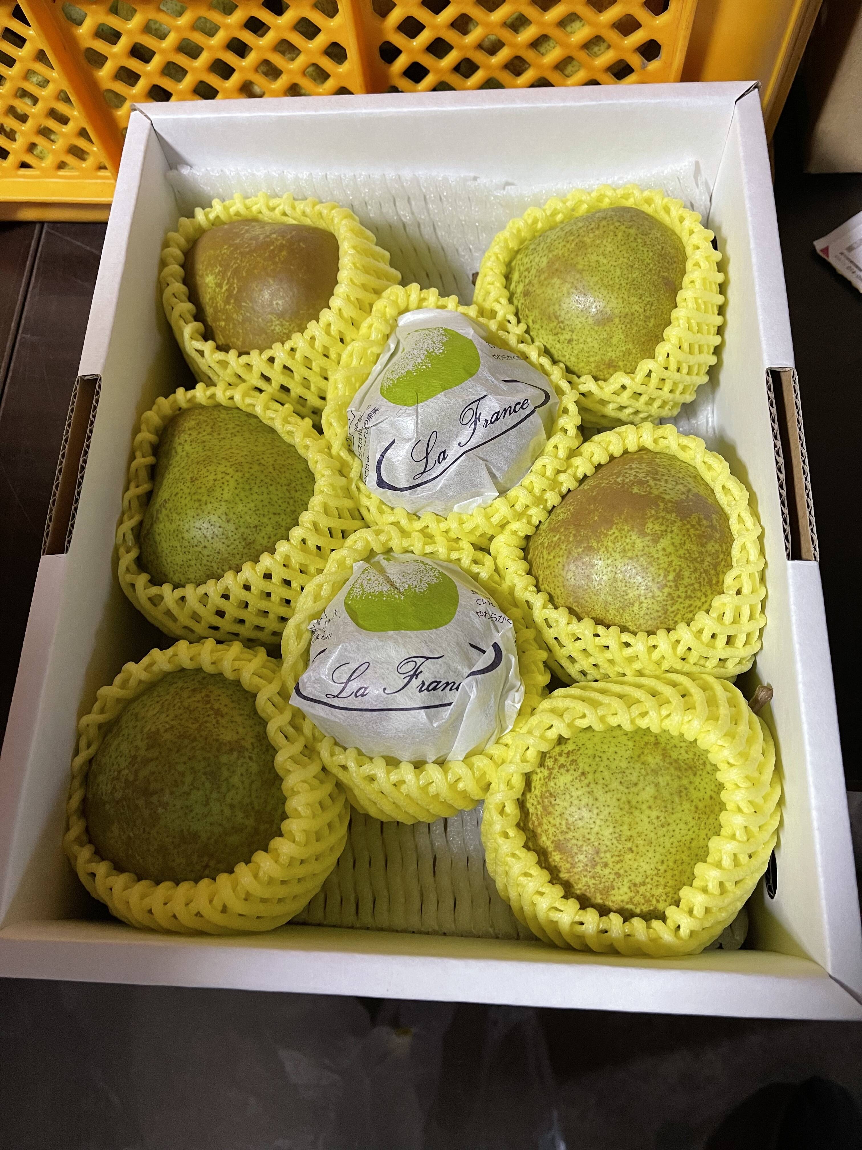 旬の果物☆本場山形県産ラフランス☆贈答可能2キロラージ箱詰め：山形