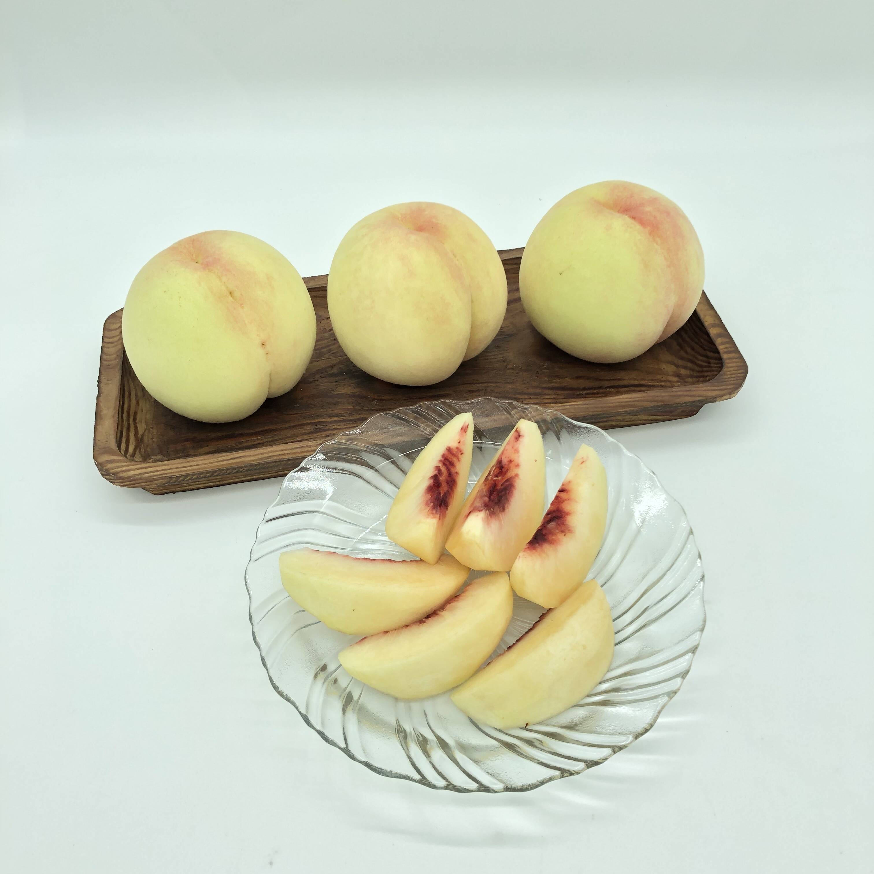 桃蓮玉 恵白/さわやかな甘さ！希少品種で大玉！岡山県産 白桃(2.0kg 5～6玉