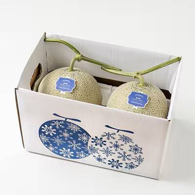 贈答用】特大サイズ！赤肉メロン『富良野ミルキーメロン』2玉（約2.7kg