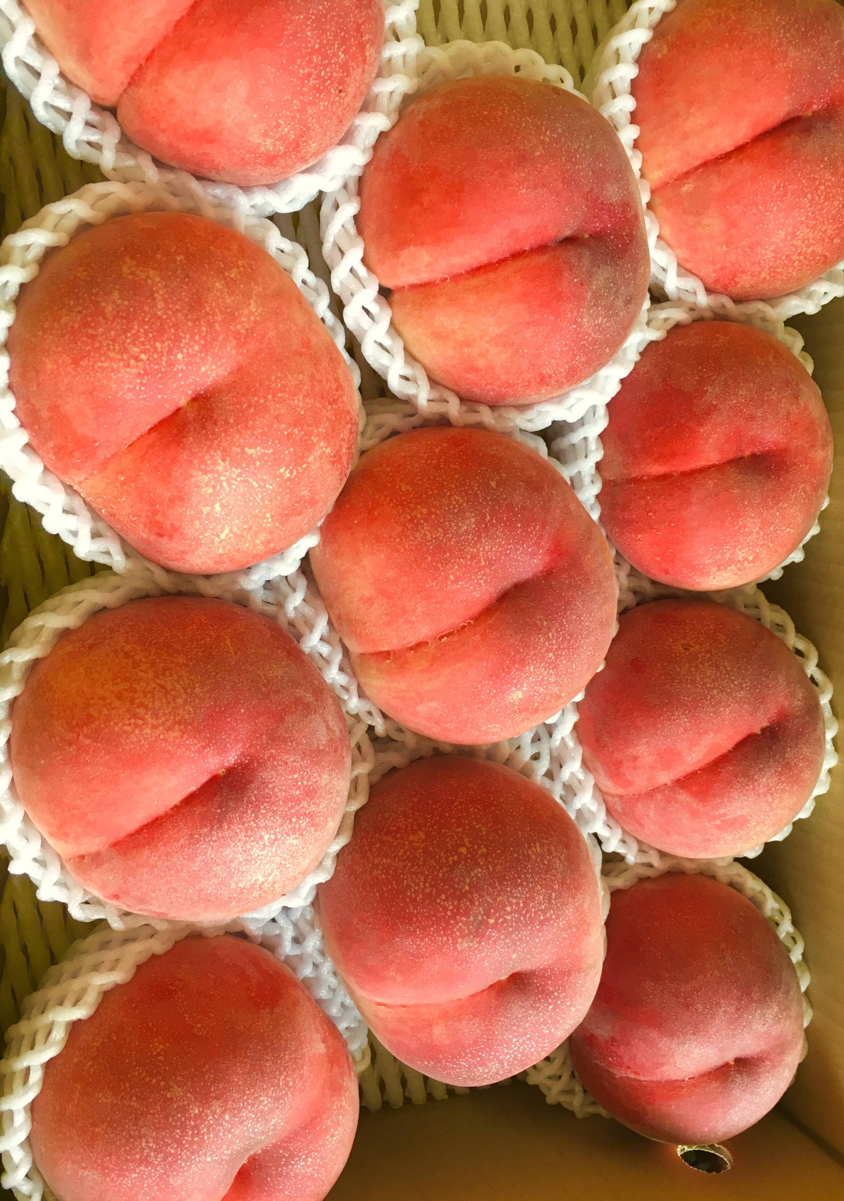 桃　なつっこ　3キロ箱　クール