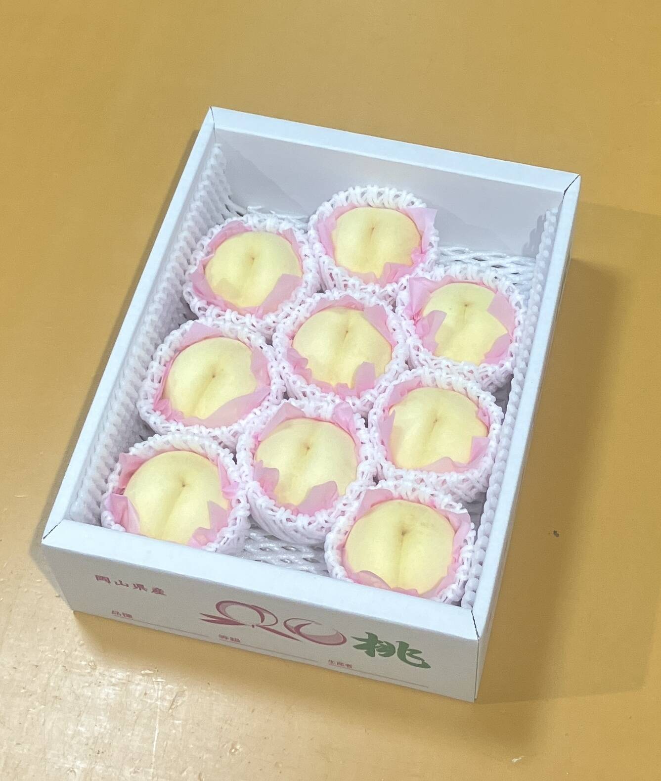 まめ出品⭐️岡山県産【清水白桃】4キロ箱✕２ 🍑おかやまの白桃 中箱【6〜11個】【ご自宅用】：岡山県産の白桃｜食べ