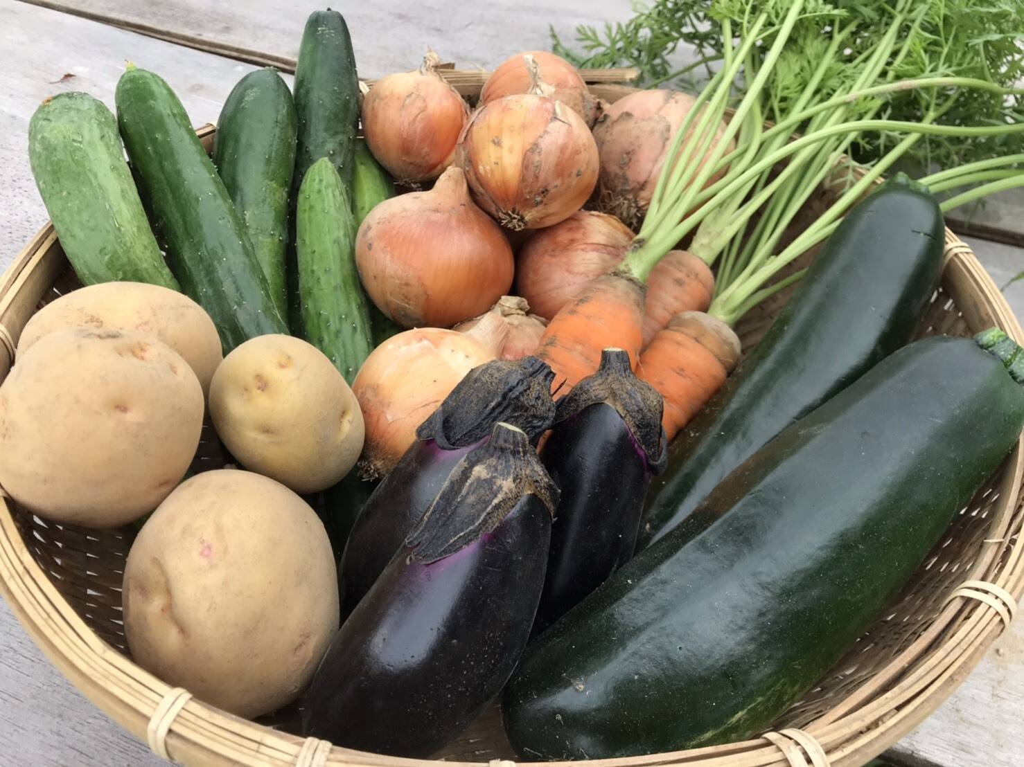 淡路島産野菜セット 淡路島産農薬不使用！旬の野菜セット ☆昨年より値引きしており
