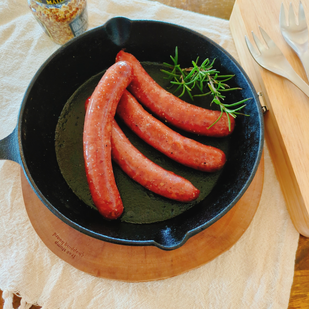 ソーセージ 6835d8b092d1a753f9f30176945cd0