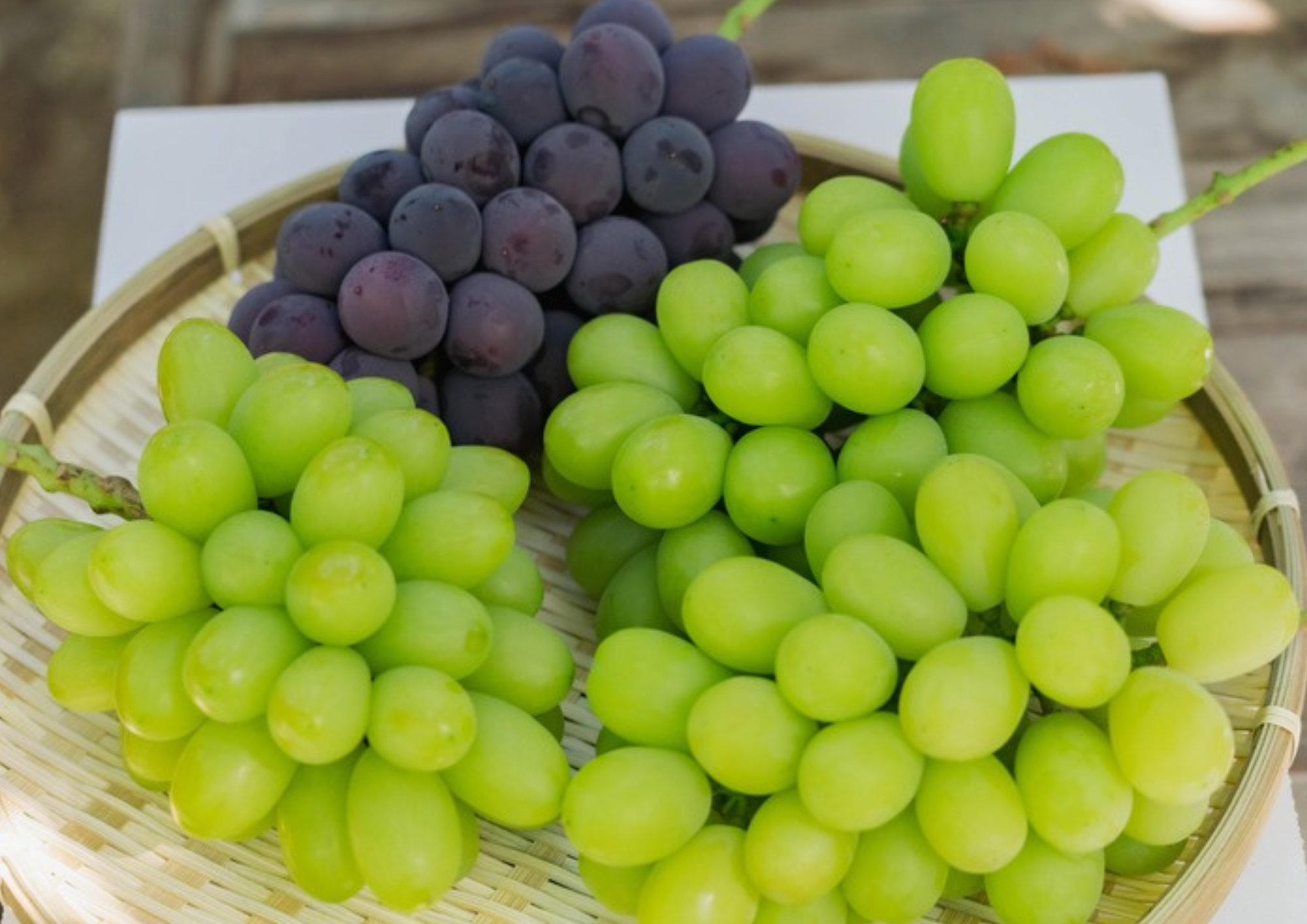 お盆シーズンにお届け可能 シャインマスカット入り 『岡山県産ぶどう