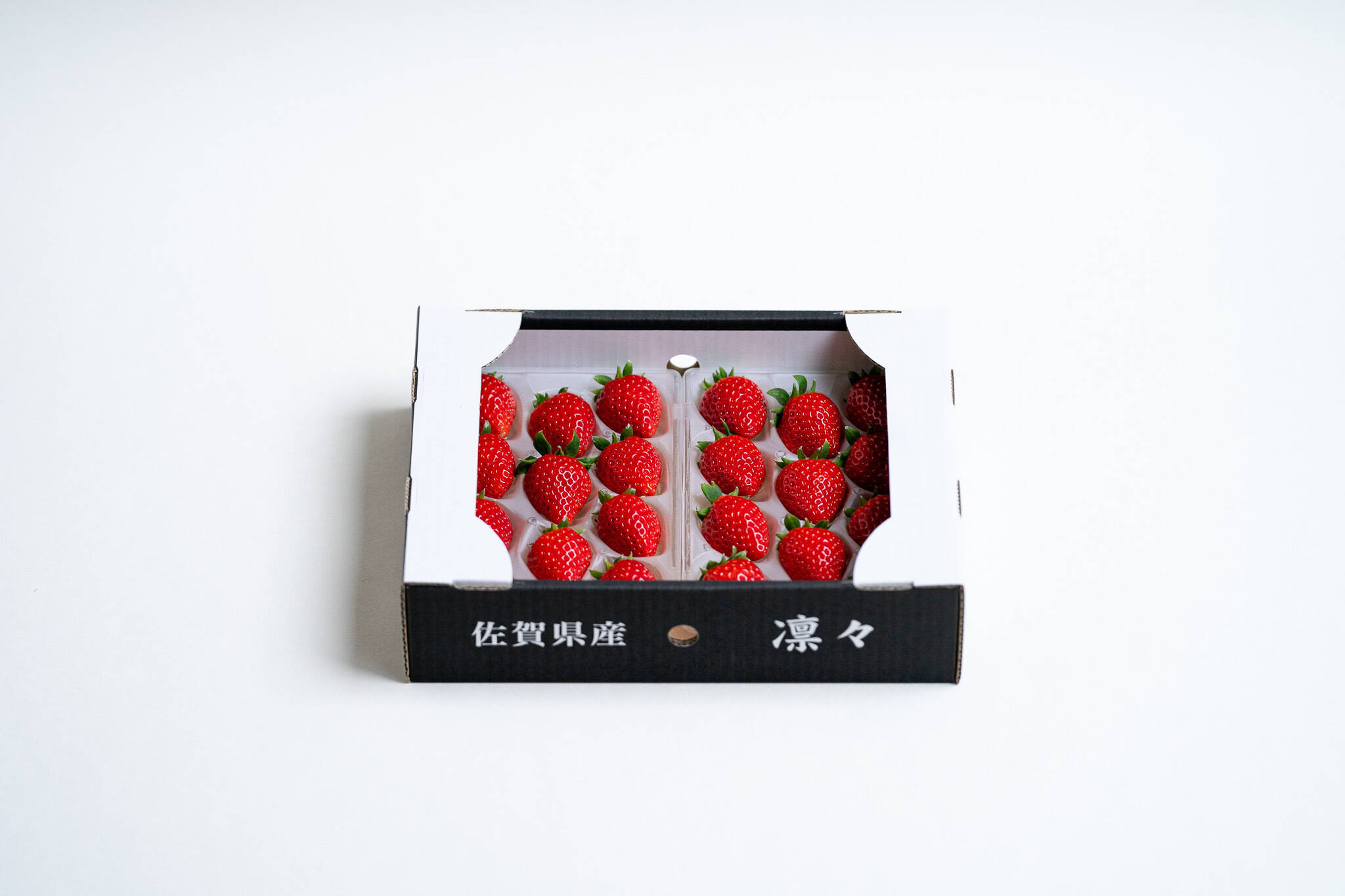 佐賀県新品種🍓いちごさん（250g×2）：佐賀県産のいちごさん｜食べ