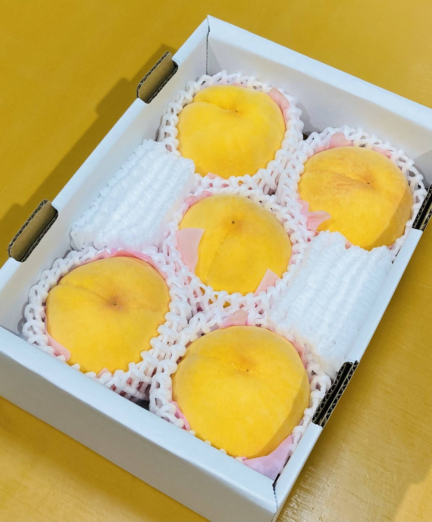 🍑おかやまの桃 ゴールデンピーチ お試しサイズ 小箱【4〜9個】【ご
