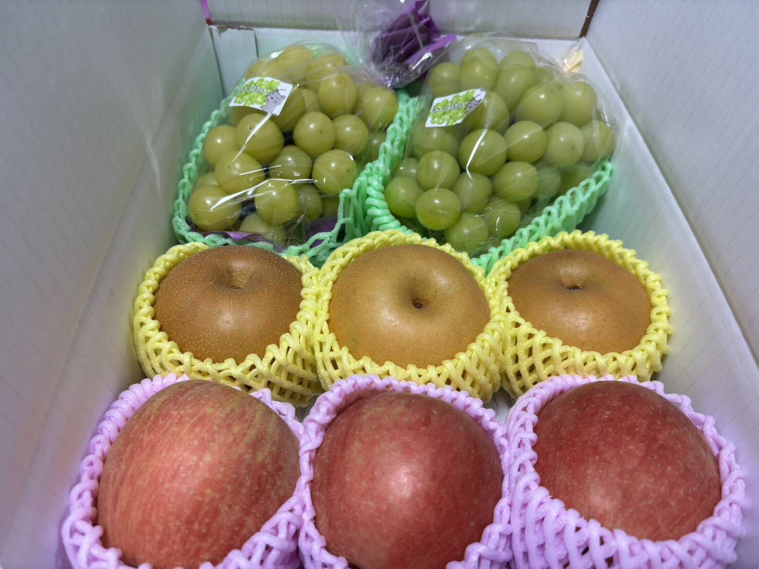 お買い得!まるせい果樹園の秋の味覚セット フルーツボックス