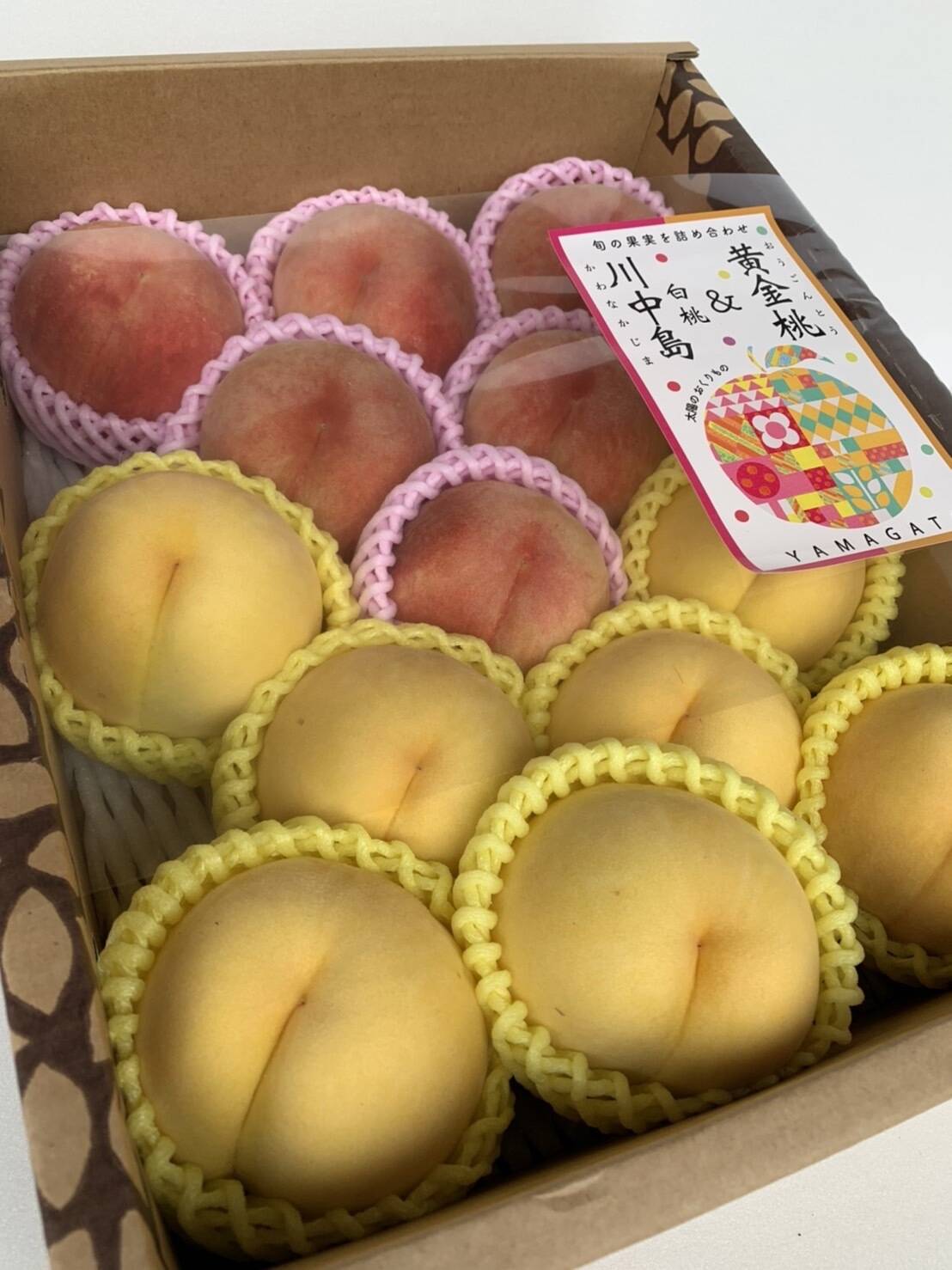 人気の詰め合わせ！山形産川中島白桃と黄金桃【3キロ小玉】：山形県産