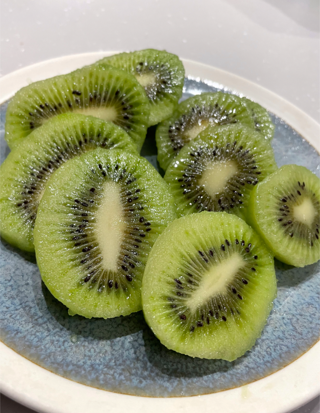 翠珠の宝石!キウイ秀優品 超大容量9kg:愛媛県産のヘイワード|食べ 翠珠の宝石!キウイ秀優品 超大容量9kg:愛媛県産のヘイワード|食べ