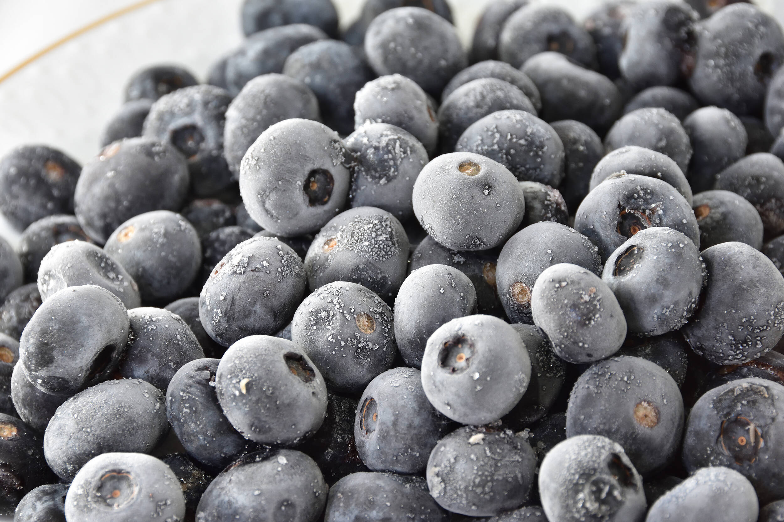 美味しい！冷凍ブルーベリー【ミックス】1kg 北海道・芦別産