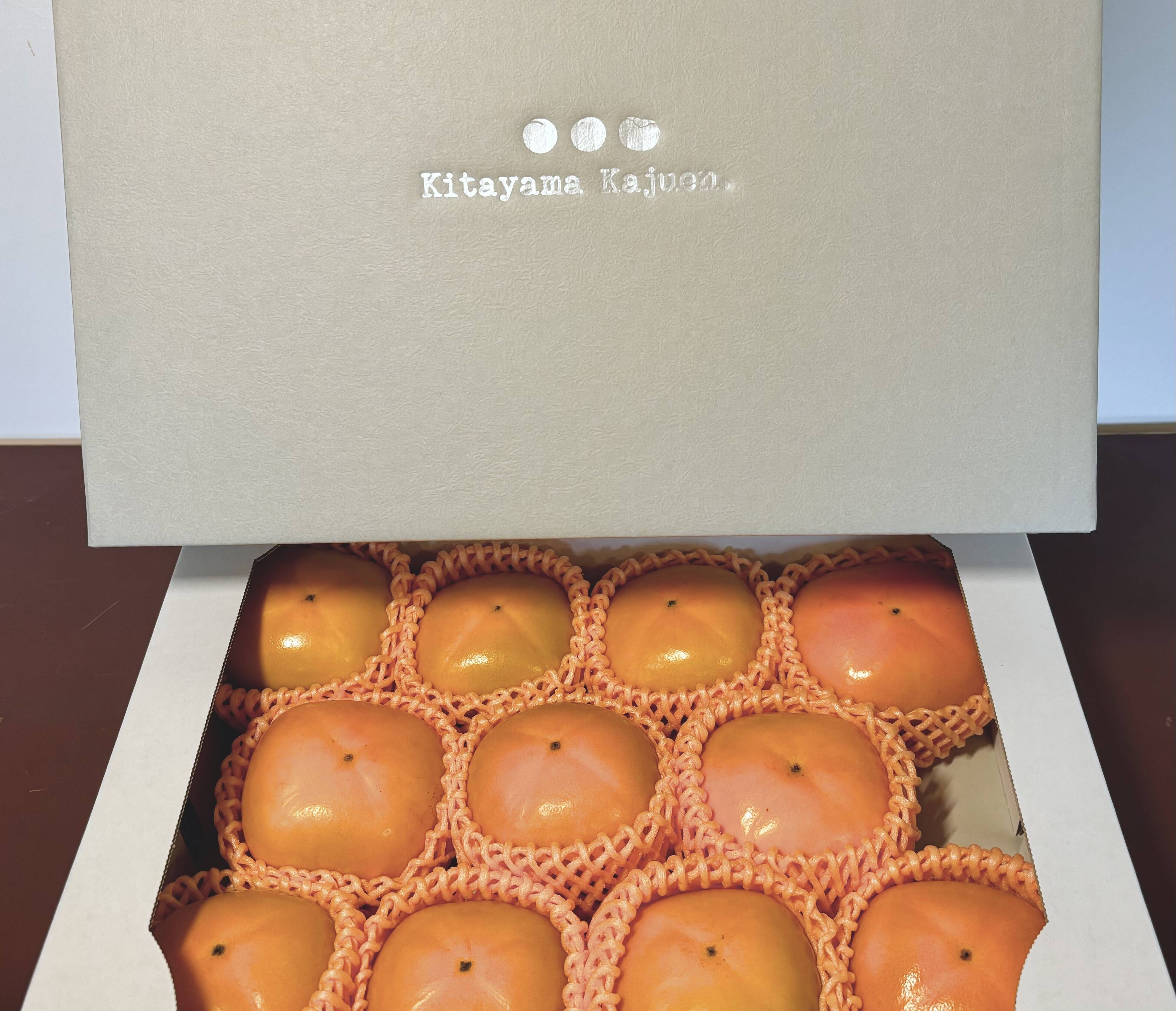 送料500引き🍂】ジュワッ！ 甘っ！ 平核無（ひらたねなし）柿 🟠✨ A級