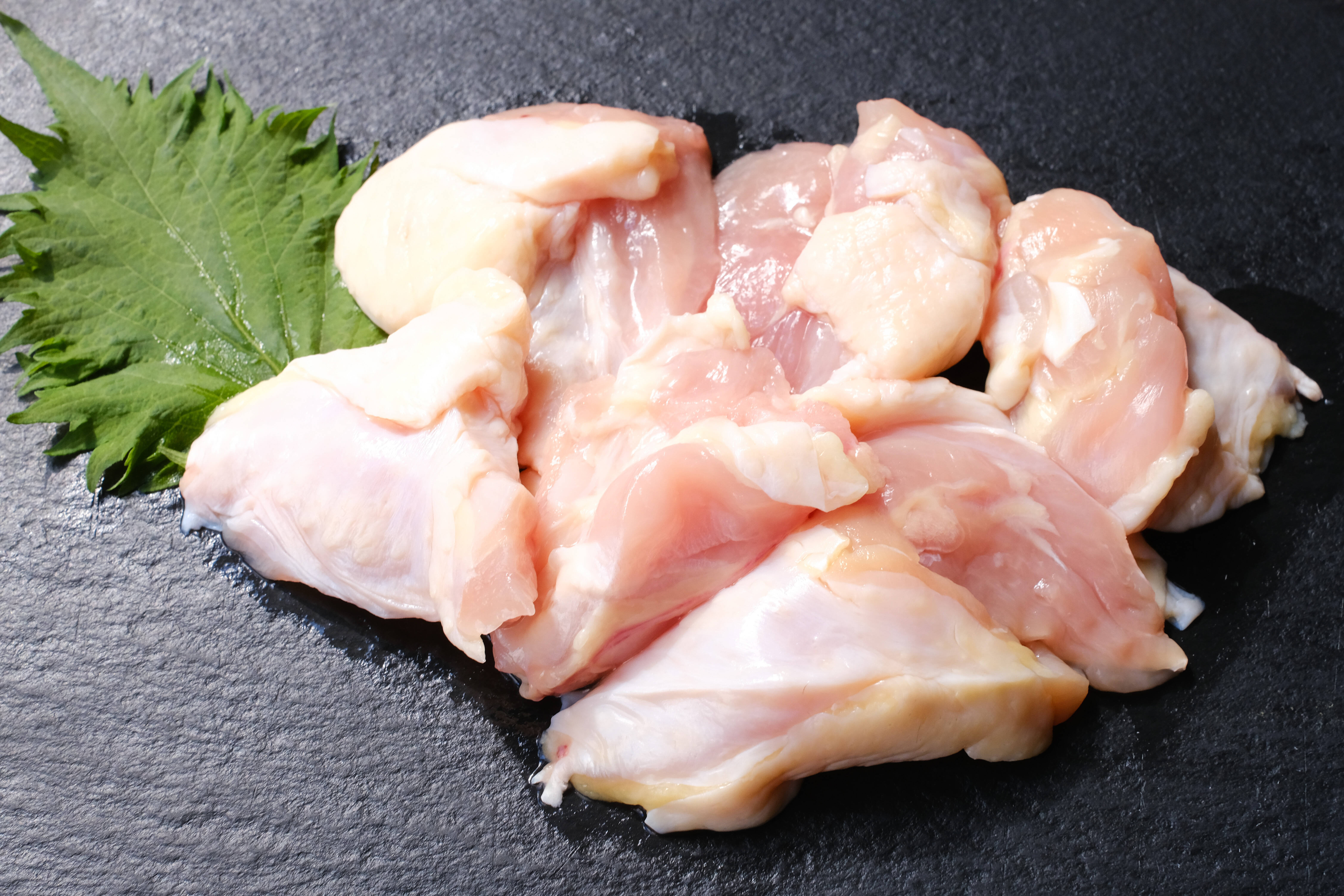 国産地鶏ページ 冷凍】プリっとジューシー！！超希少部位！鹿野地鶏 鶏とろ 約
