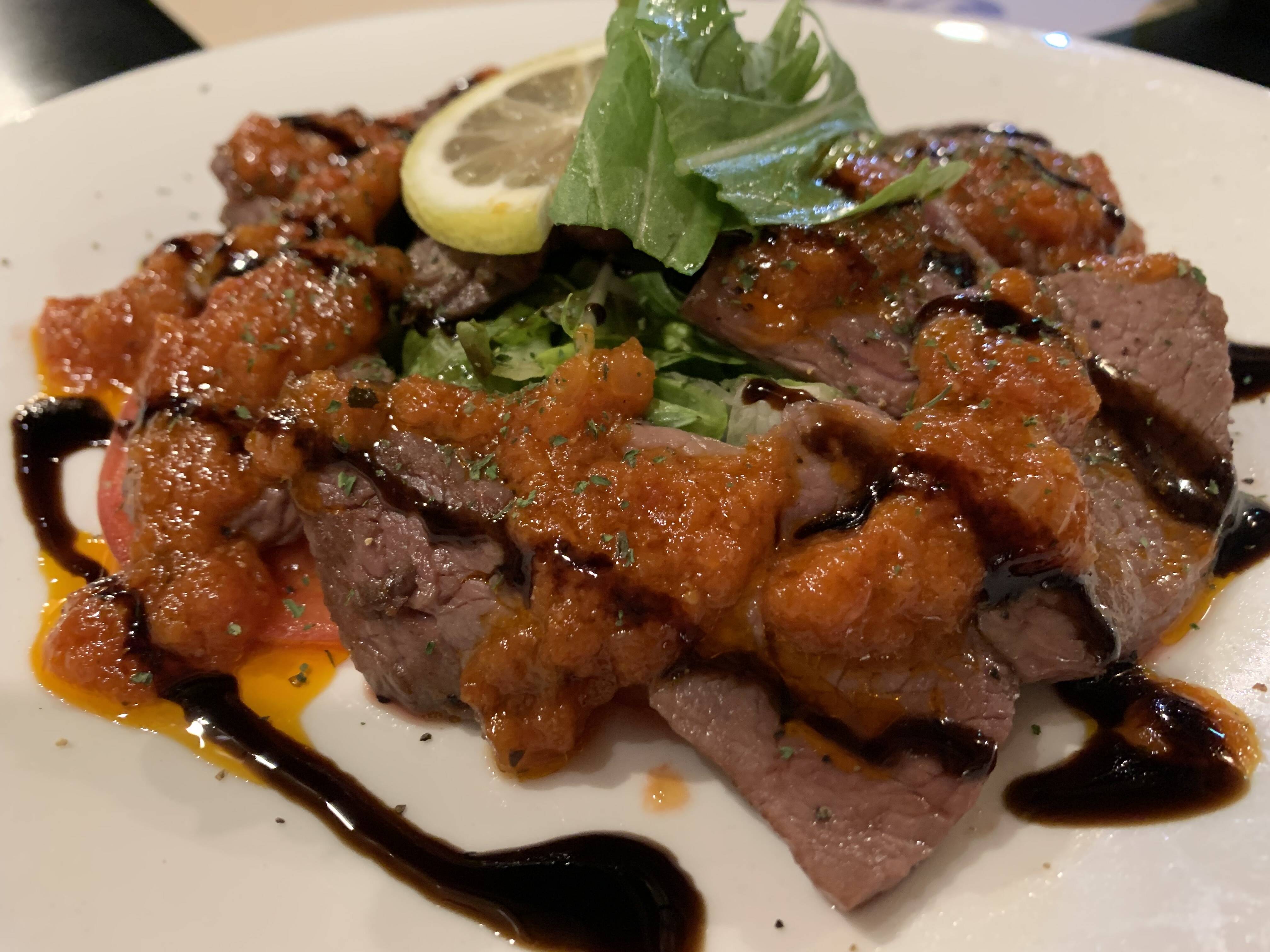 お肉の模型。脂身の模型。食品サンプル。赤身肉。油脂。中古です。 お肉の模型。脂身の模型。食品サンプル。赤身肉。油脂。中古です