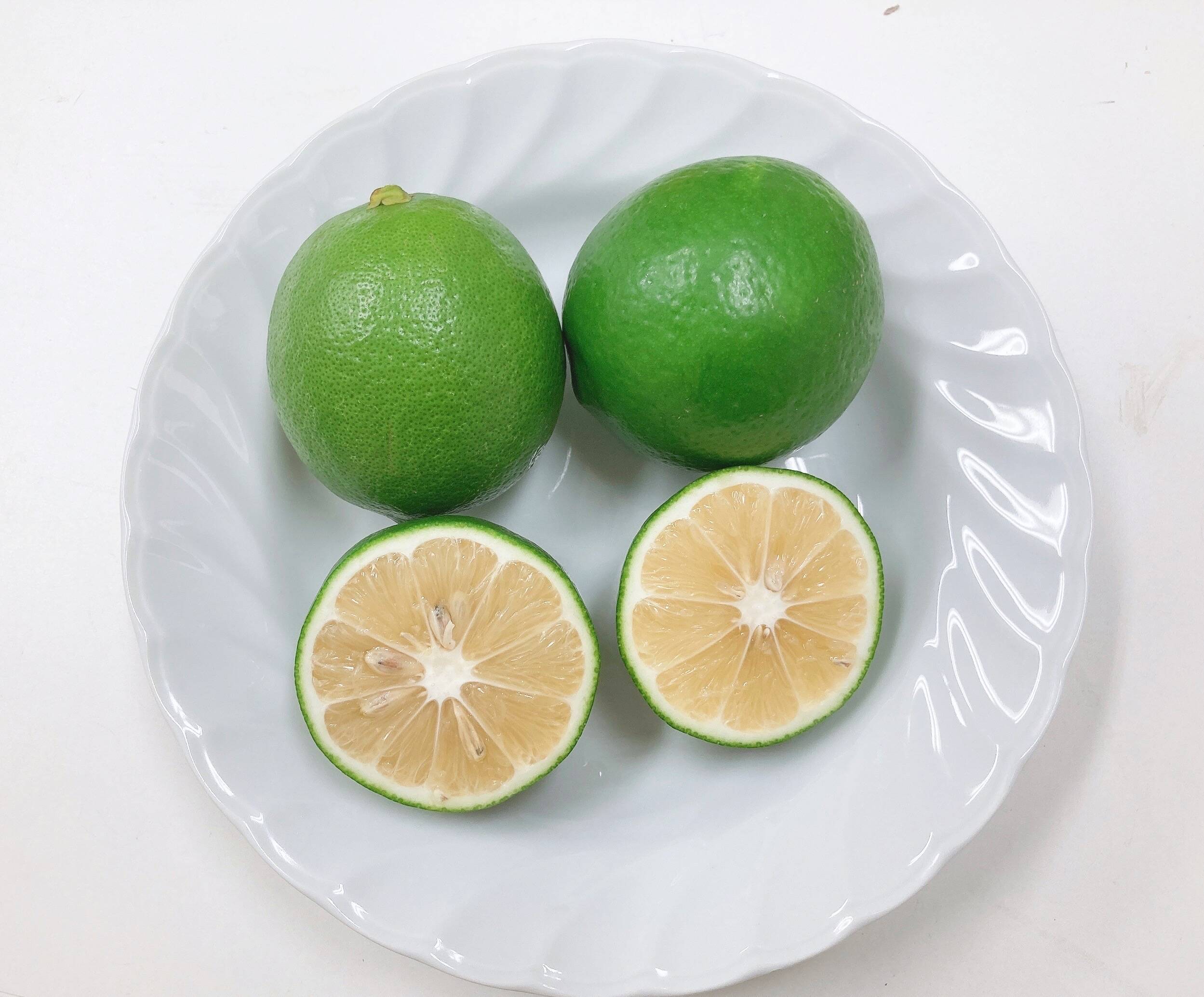 皮ごと使える！グリーンマイヤーレモン（3kg）：三重県産のみかん