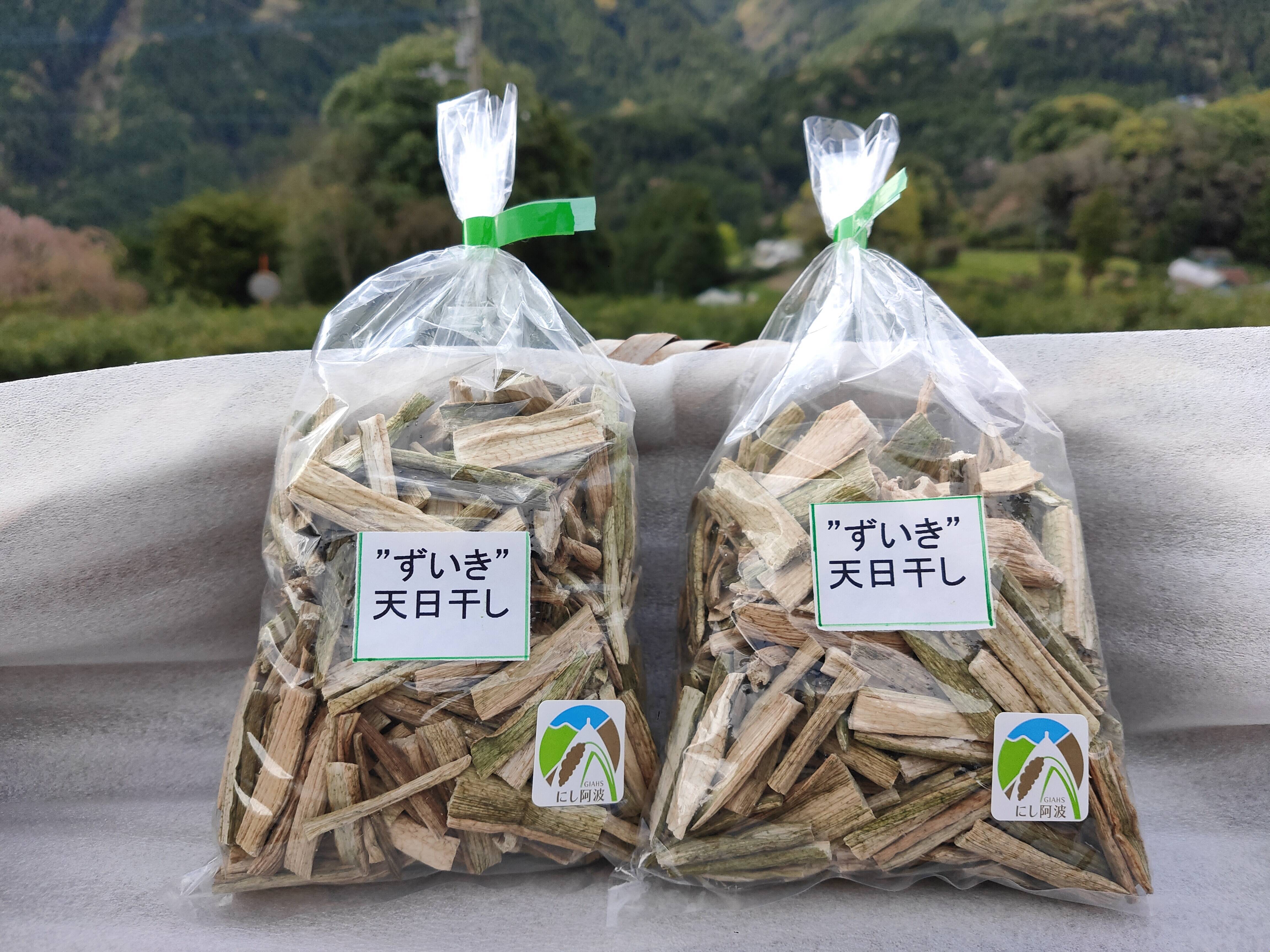干しずいき　1200g ズイキ　芋茎　芋がら　乾燥野菜 里芋の茎・干しずいき(芋がら)（50g×2袋）：徳島県産のドライフード