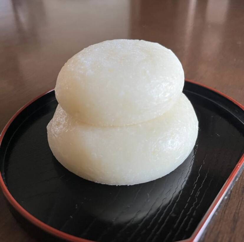 新潟県産 手作り無添加鏡餅もち モチ おもち 1個 (828)：新潟県産の