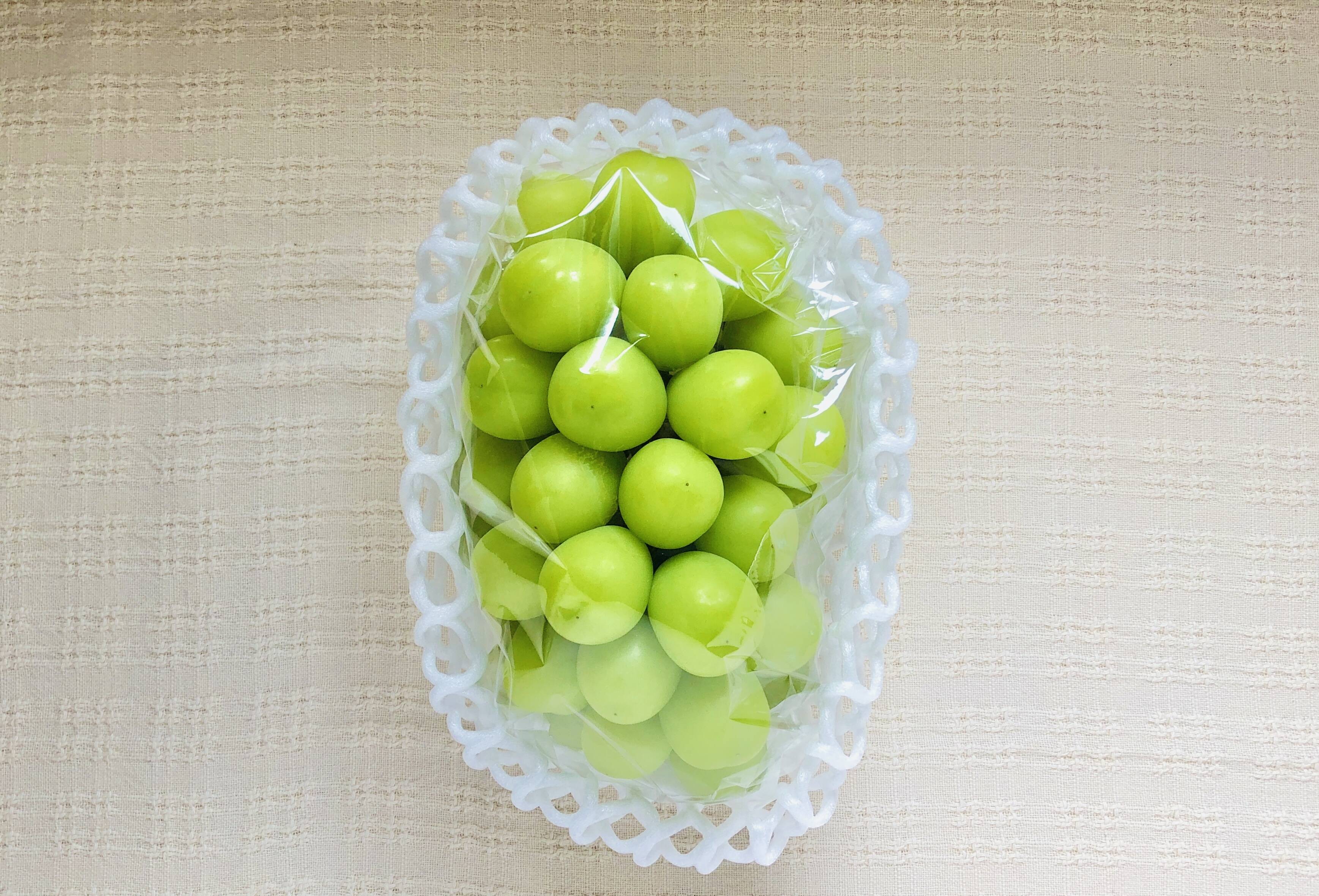 シャインマスカット 1房入 (約700g！) 【ご贈答品】：茨城県産の