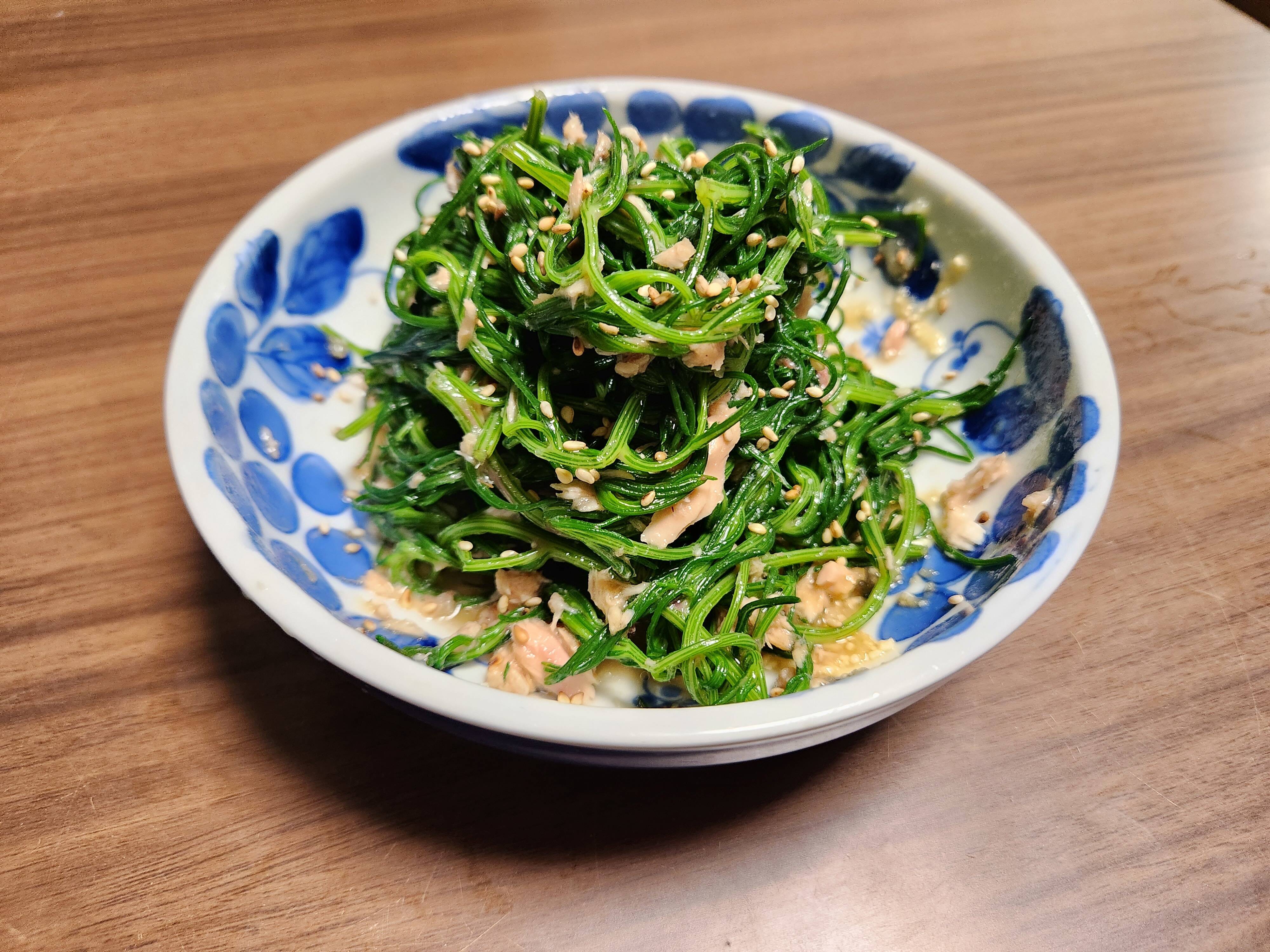 シャキシャキおいしい♪オカヒジキとツナのナムル