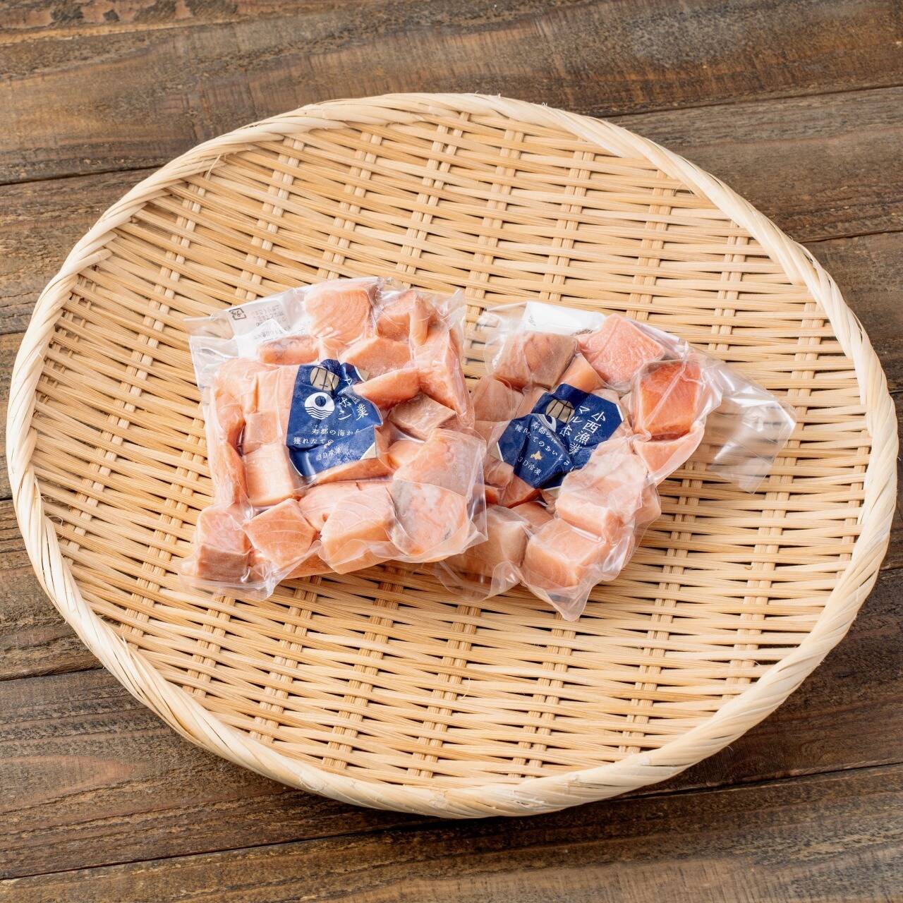 便利で美味しい】秋サケサイコロカット／200g入4パック（3D冷凍