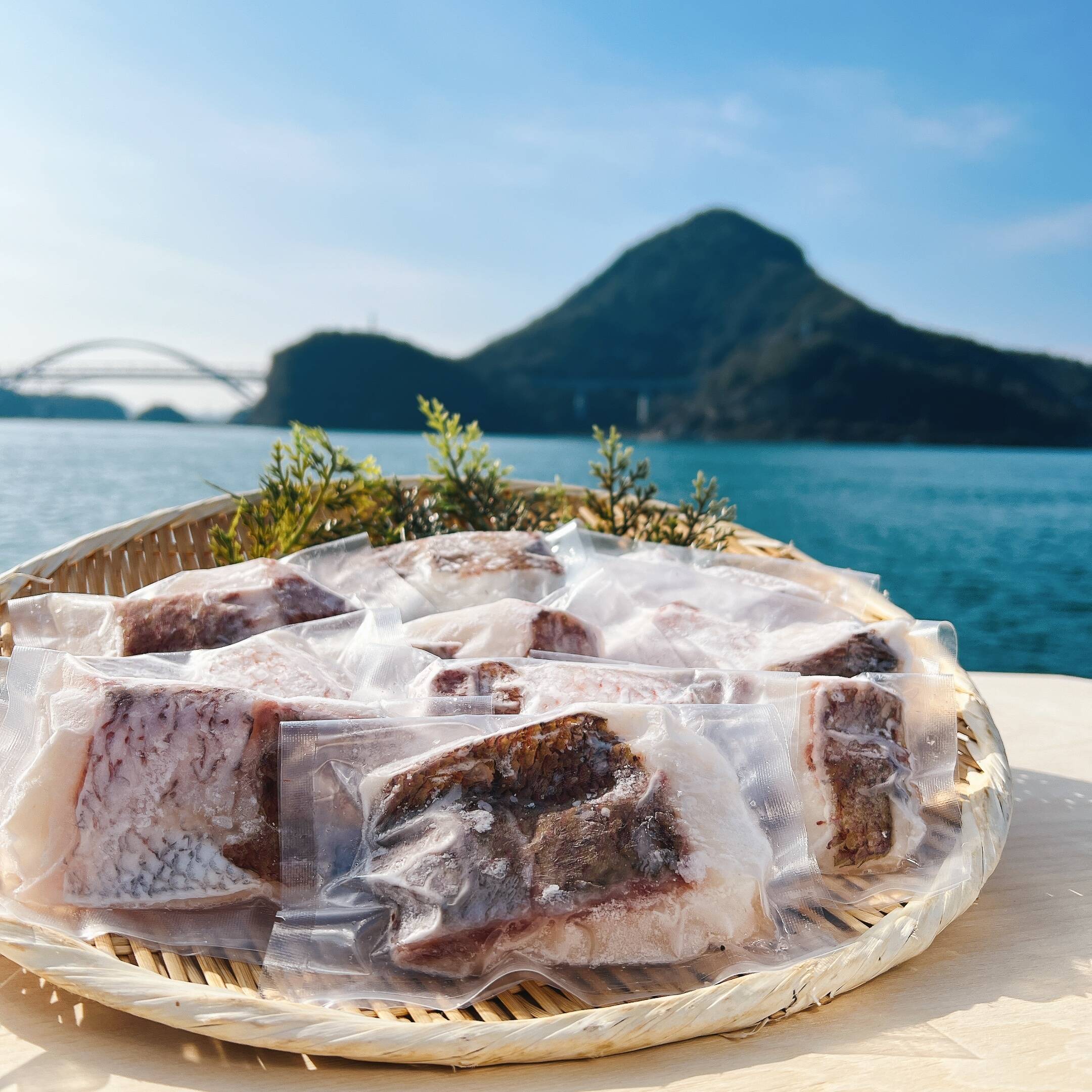 冬ギフト】旨味満点アレンジ無限👑みやび鯛骨なし切り身10P👑スタッフ