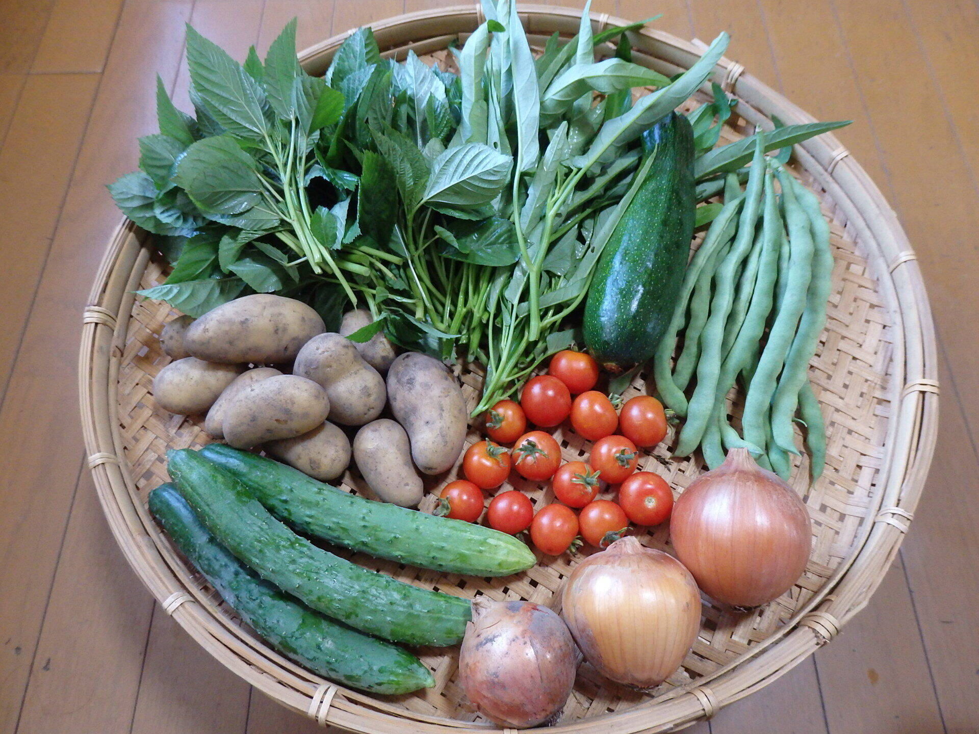 自然栽培】高原の野菜セットS（7〜8品目）：長野県産の野菜