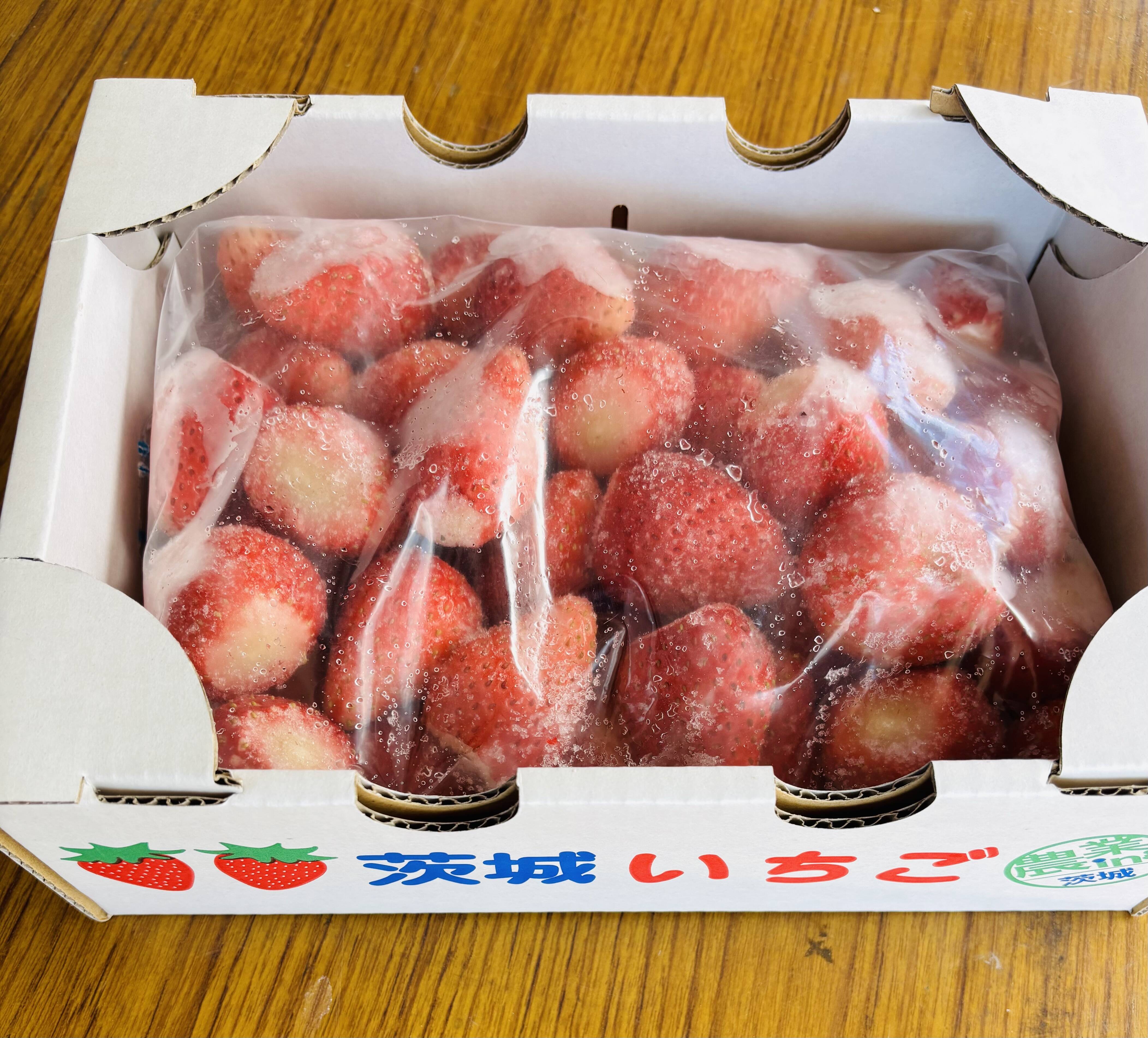 完熟冷凍いちご🍓3キロ [2024いちご博銀賞受賞]：茨城県産のとちおとめ