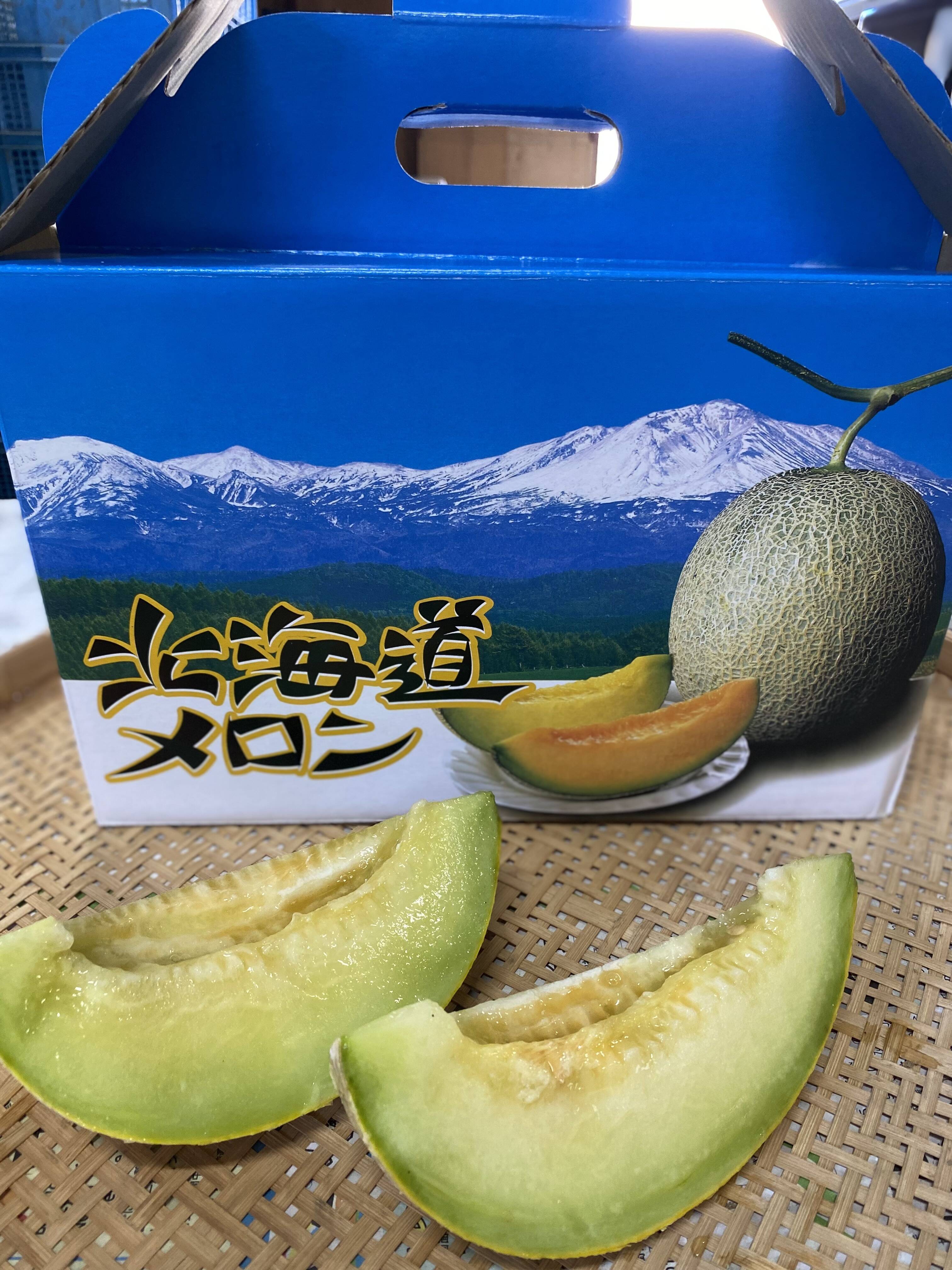 幻の品種！北海道メロンのキング！ 青肉『キングメルティ』：北海道産 