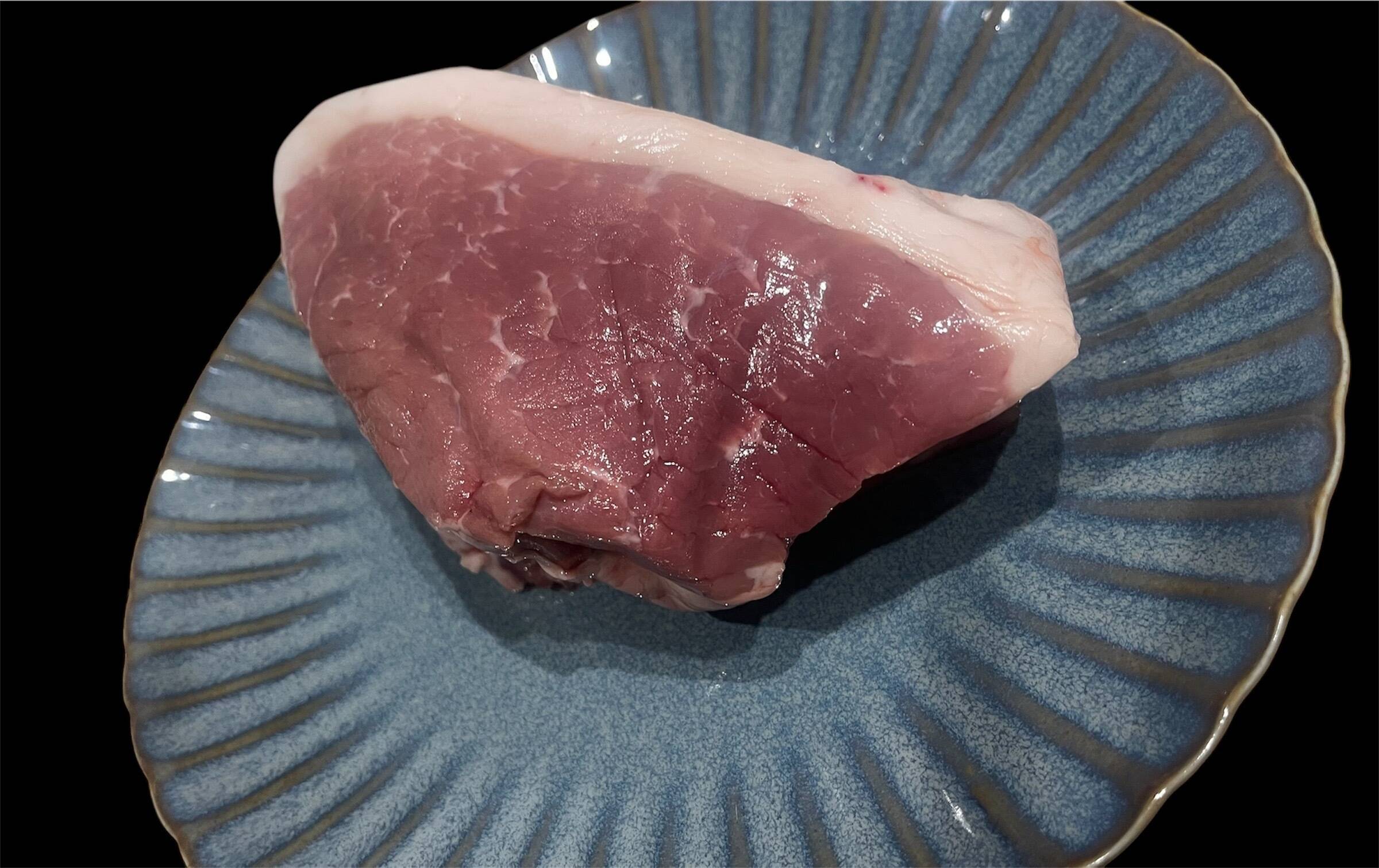 チャーシューや煮豚、煮込み料理に』黒豚もも肉500g×2 使い勝手の