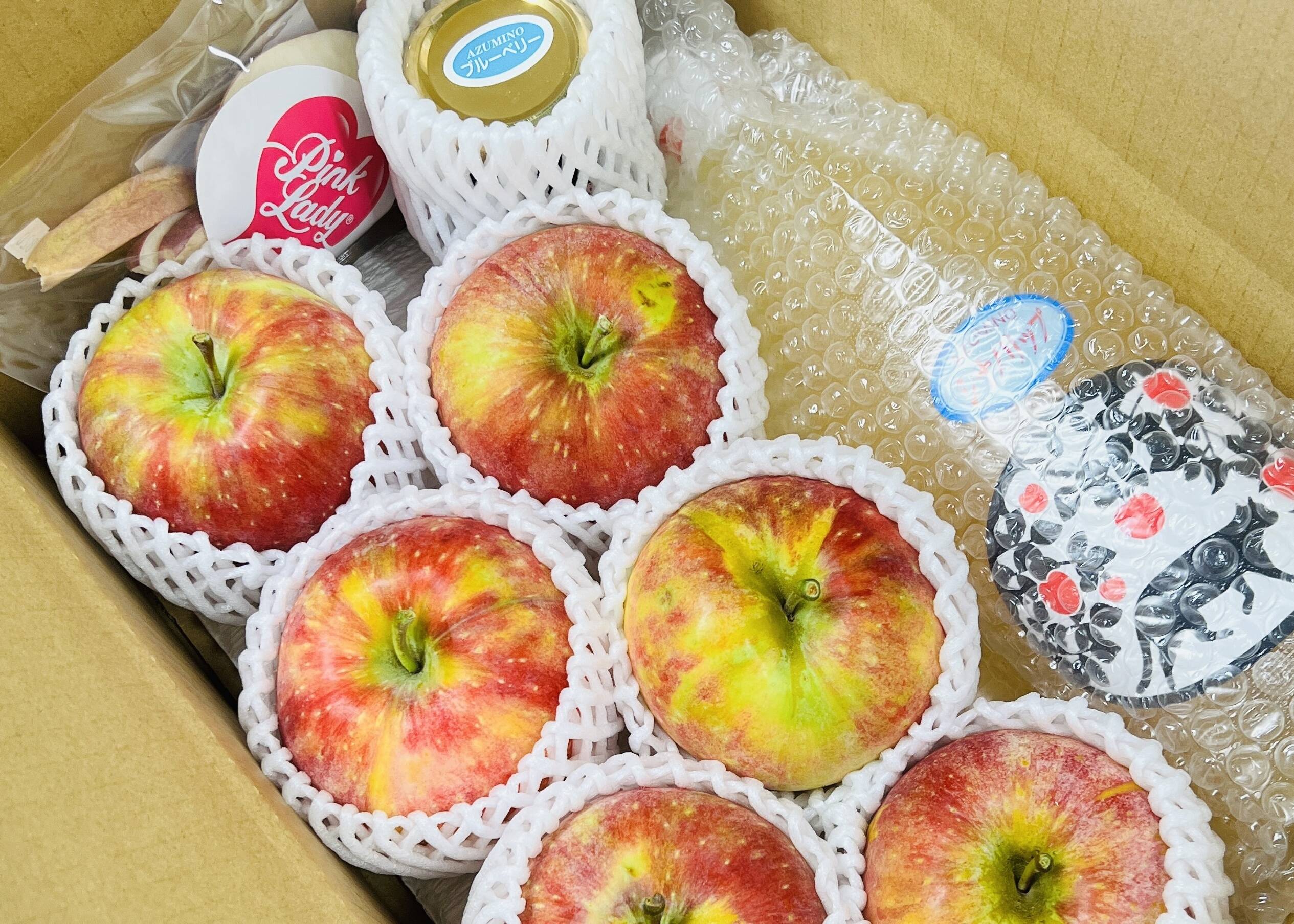 Oasis 福袋　限定商品　グッズ　10/25 特典グッズ 5点live25 Oasis 福袋 限定商品 グッズ 10/25 非売品 福袋特典グッズOasis live25