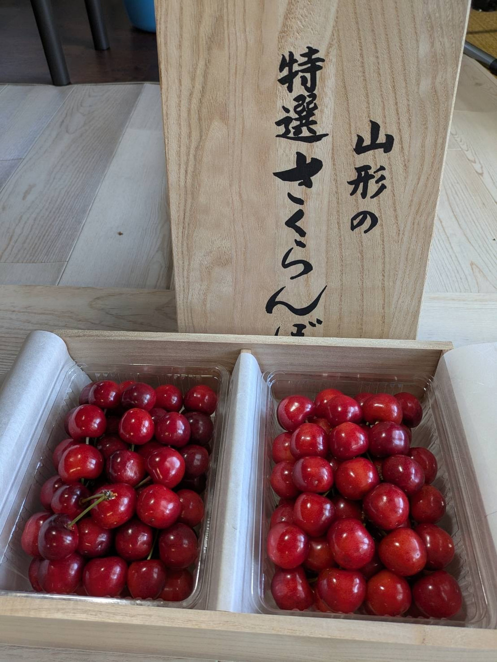 紅秀峰露地物予約品 厳選さくらんぼ紅秀峰800g2Lサイズ以上(200g×4パック)