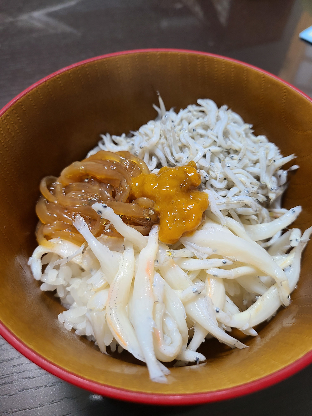 すがやさんが飯岡ヤマイチ水産 大納屋 さんの夢の三色丼 白魚沖漬け 天日干し白魚 釜揚げシラスが 届いたよ を投稿しました 食べチョク