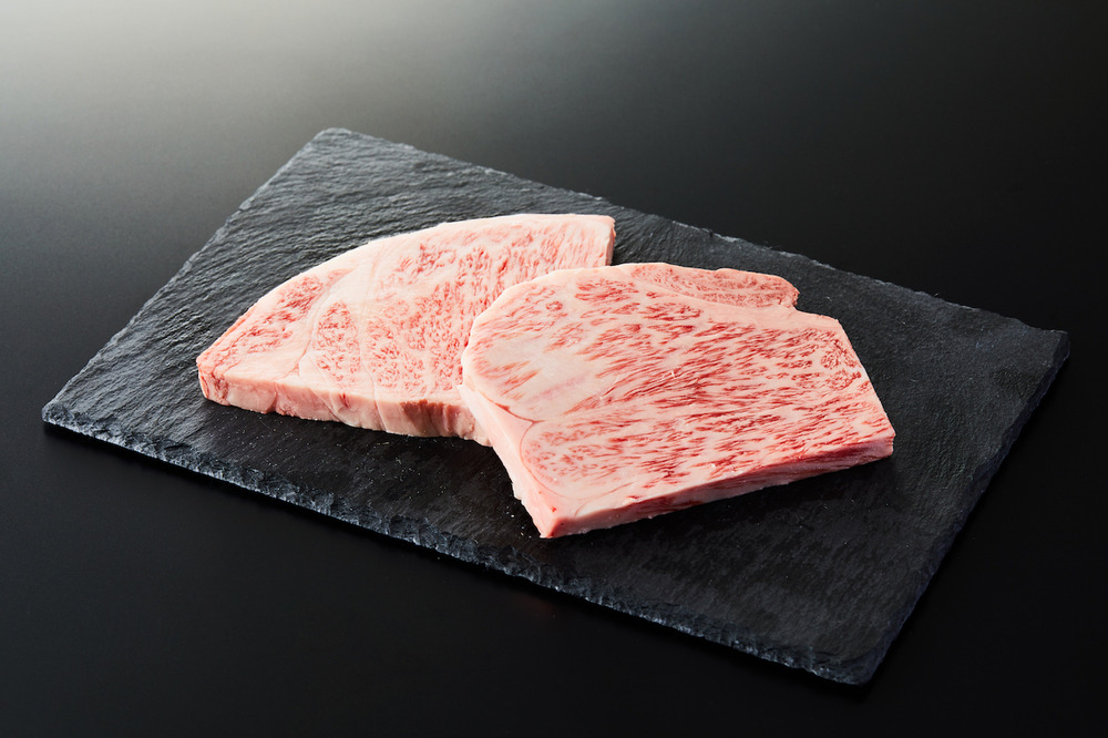 長期肥育 田中牧場産米沢牛サーロインステーキ 200g 山形県産 食べチョク 農家 漁師の産直ネット通販 旬の食材を生産者直送