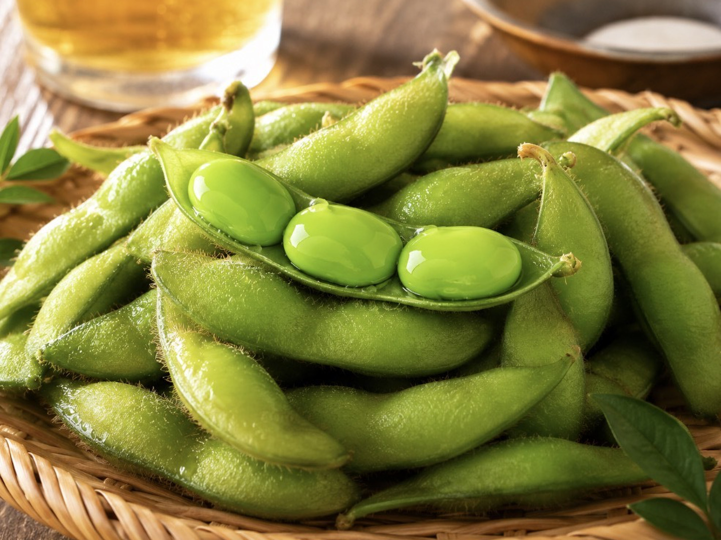青森限定生産！最高級枝豆・毛豆【あおもり 福丸】枝付き1kg 甘味