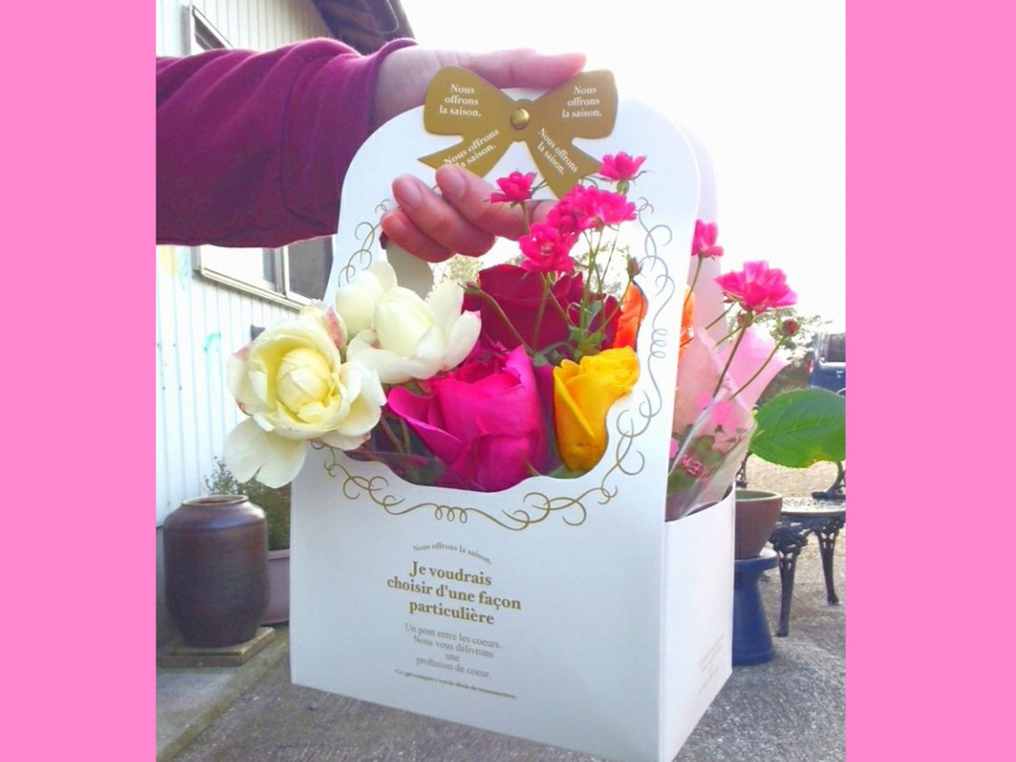 母の日ギフト】にゃんとも可愛い💖薔薇だけのボックス 母の日ギフト】にゃんとも可愛い💖薔薇だけのボックス