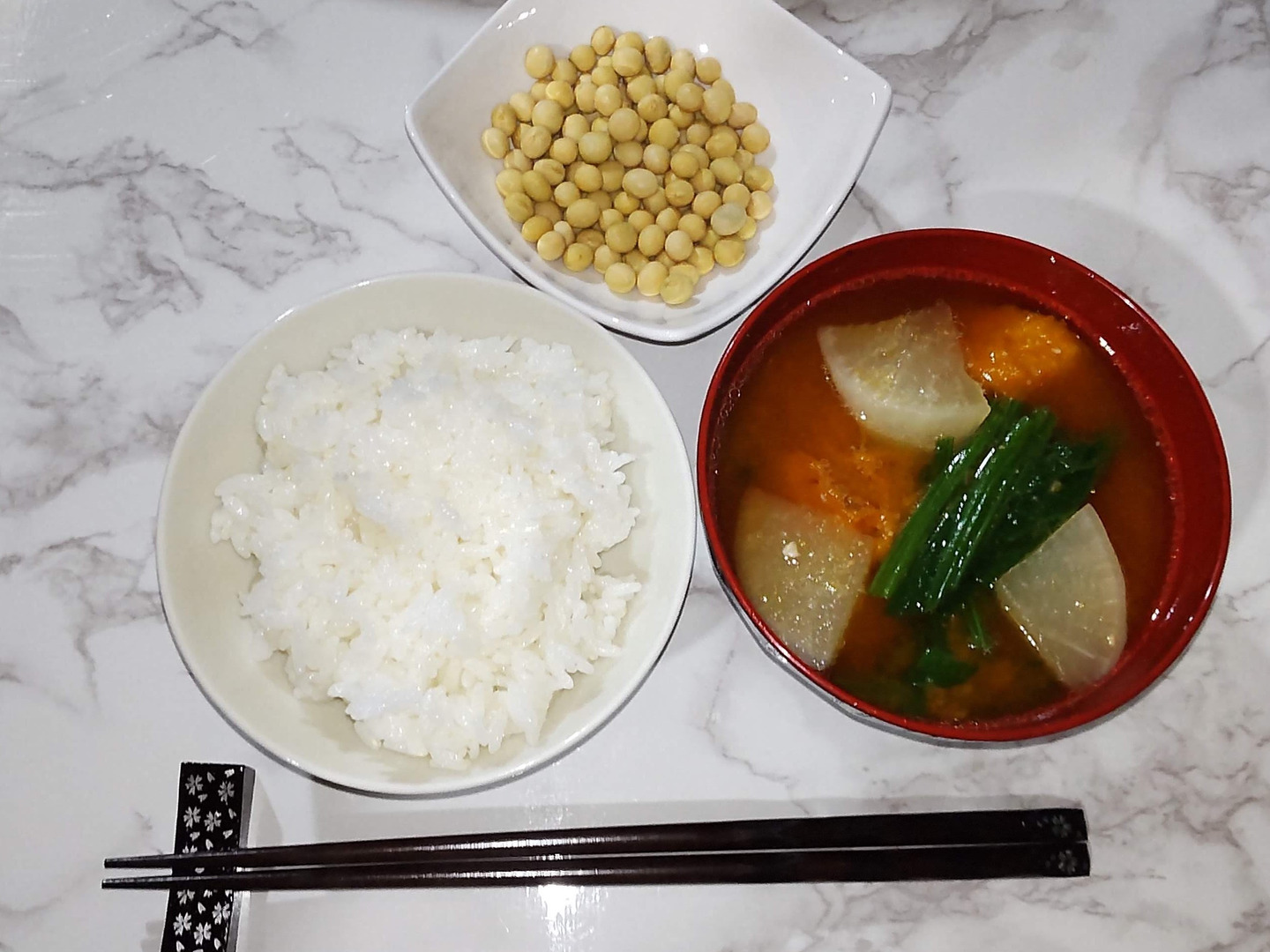 2年熟成 自然栽培大豆使用 農家手作り大豆米味噌：青森県産の調味料