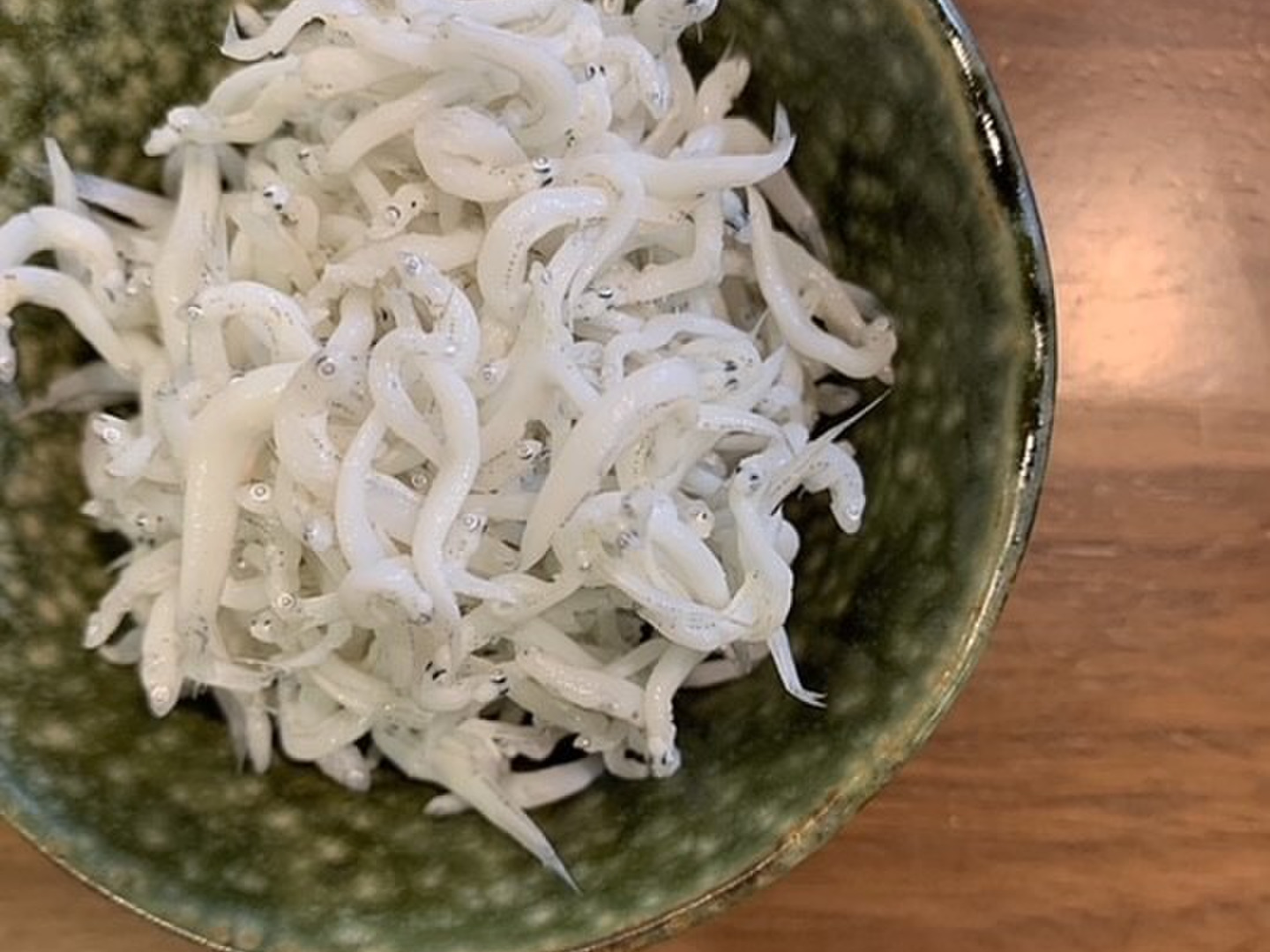 ギフト🎁極釜揚げしらす木箱入り1Kｇ(贈答用/お歳暮)✨熨斗対応可能🌊：和歌山県産のしらす｜食べチョク｜産地直送(産直)お取り寄せ通販 -  農家・漁師から旬の食材を直送