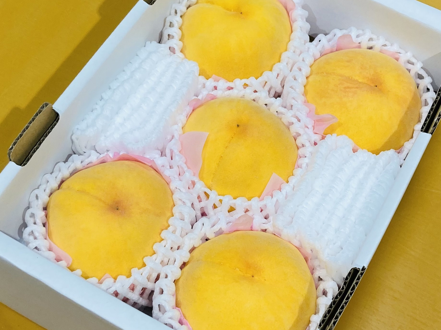 絵里、黄金ピーチ４、５キロ美品 ゴールドリーフ / 黄桃（ピーチ)缶825g: フルーツ加工品 | 製菓
