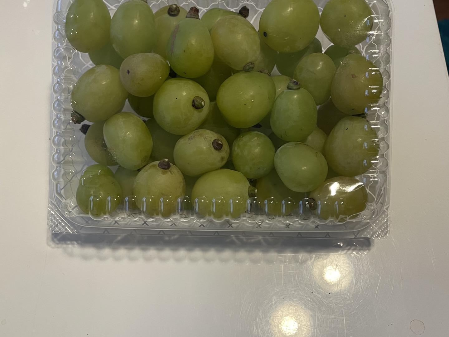 果汁たっぷり！完熟ぶどう350g×2P：神奈川県産の藤稔｜食べチョク