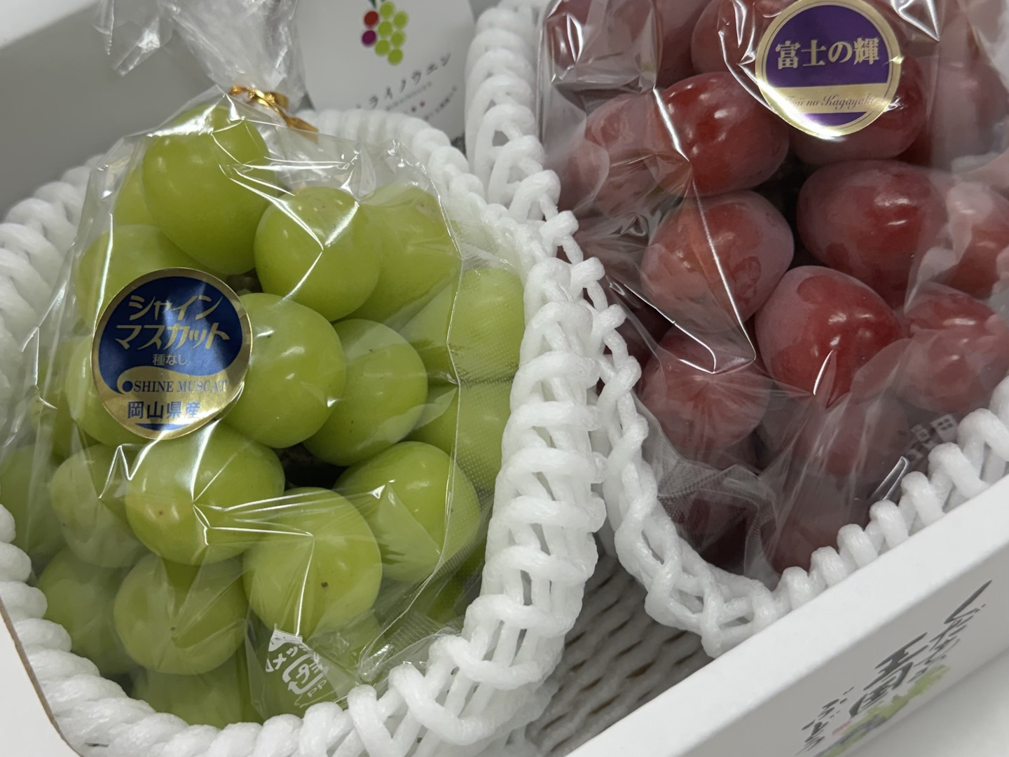 ギフトにも!】シャインマスカットと富士の輝コンビ 約1.5kg：岡山県産