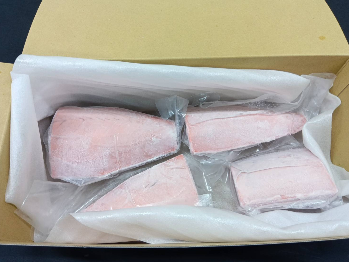 S1カツオ赤身刺身用6ブロック：静岡県産の加工品｜食べチョク｜産地