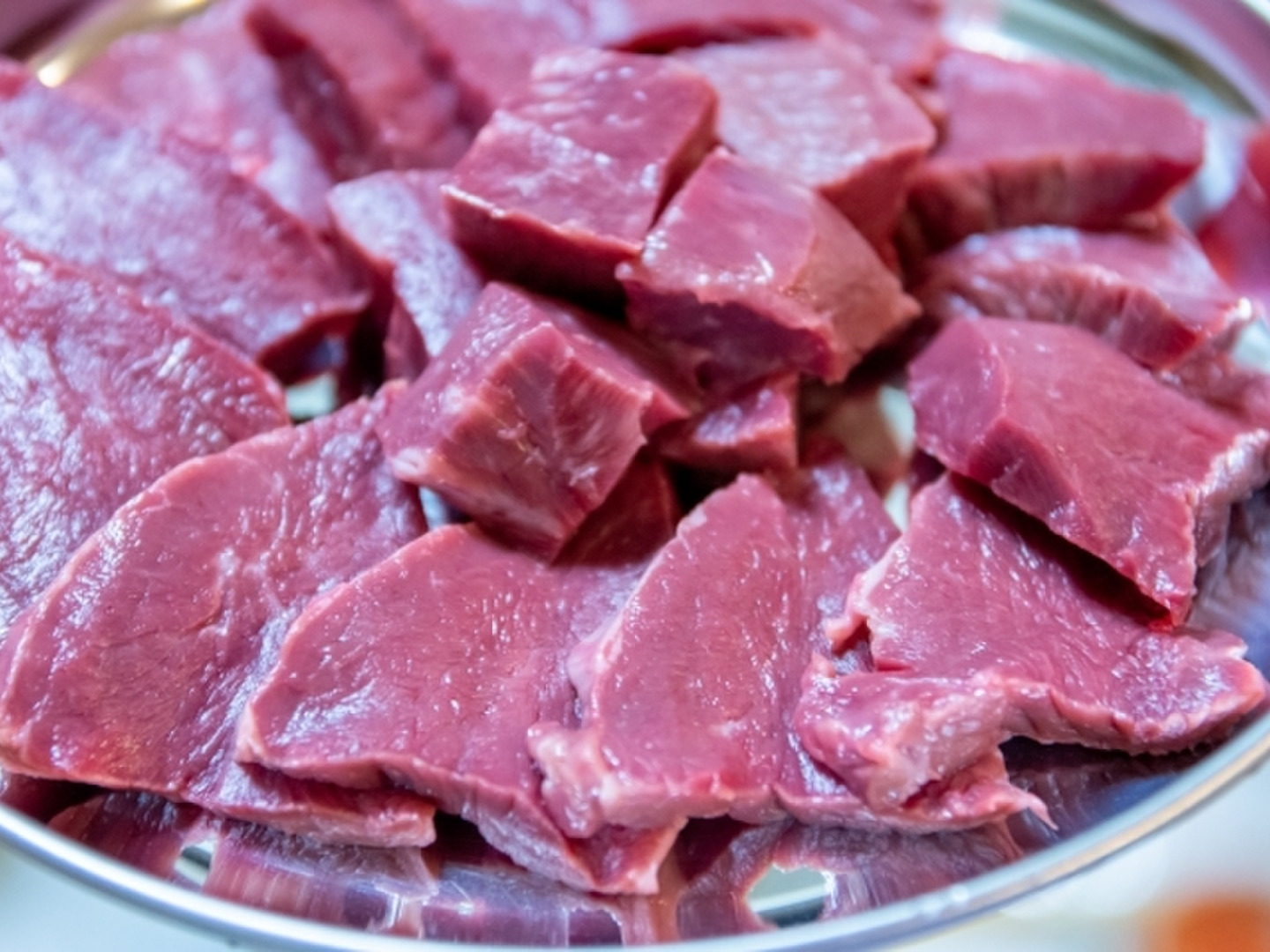 今だけ30％OFF 】希少！牛ハツ 特盛1kg 焼肉や炒めておつまみに