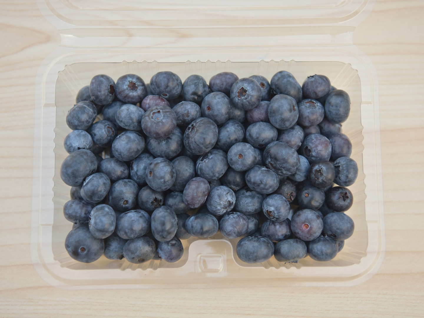 ✪完熟生ブルーベリー3kg 予約販売 完全自然栽培【完熟生ブルーベリー】 無洗浄・ブルーム付きの