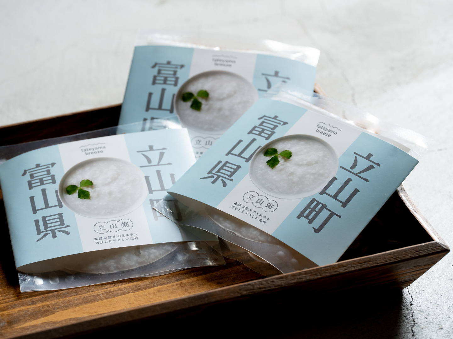 立山粥（200g×20個）富山県立山町産コシヒカリ100％使用 富山湾